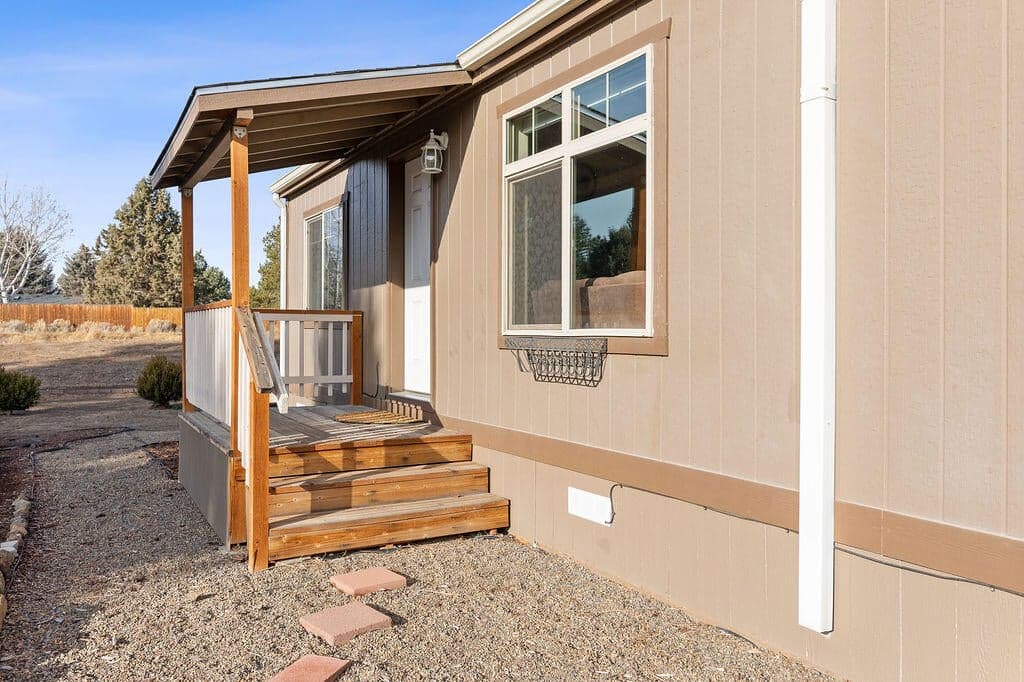 Photo of 61445 27th 3 of 19