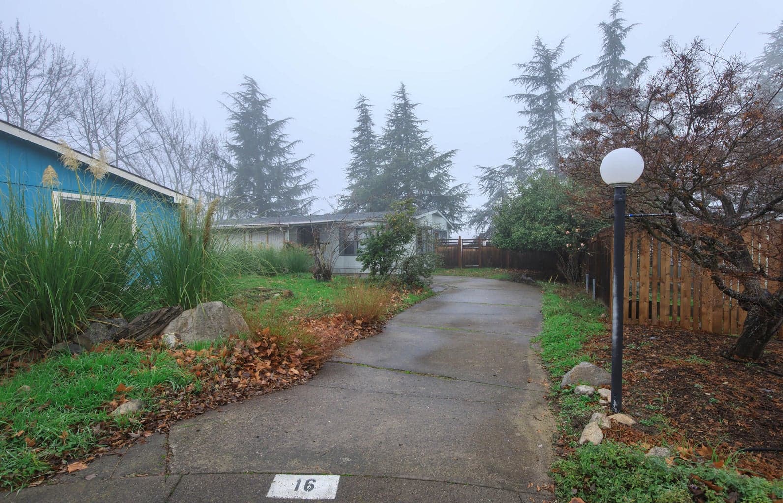 Photo of 215 Tolman Creek 3 of 29