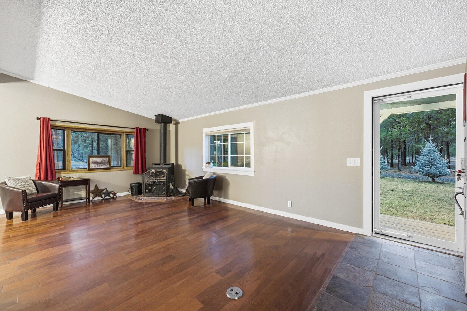 Photo of 149245 Kurtz Road 10 of 60
