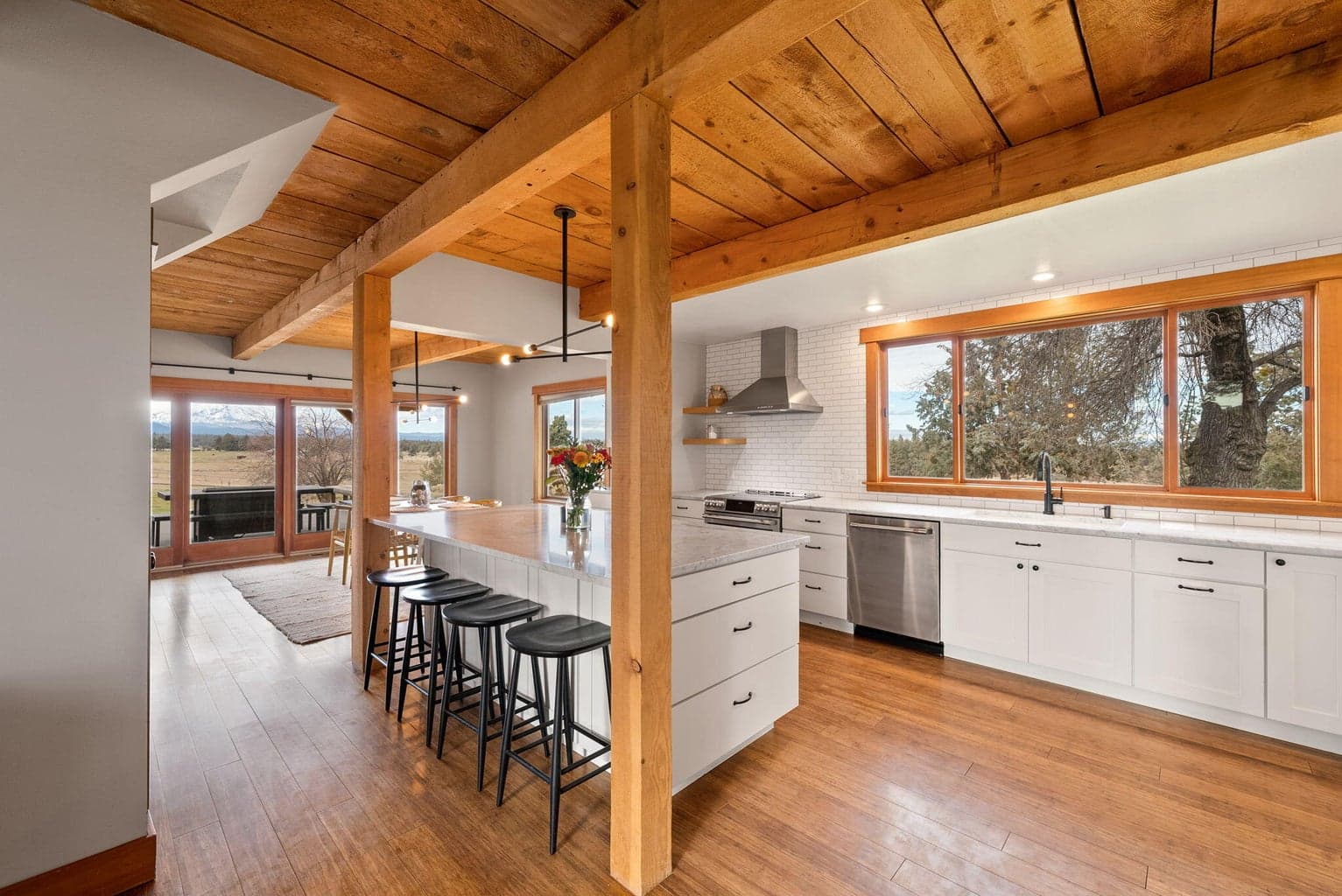Photo of 65345 Tweed Road 14 of 86