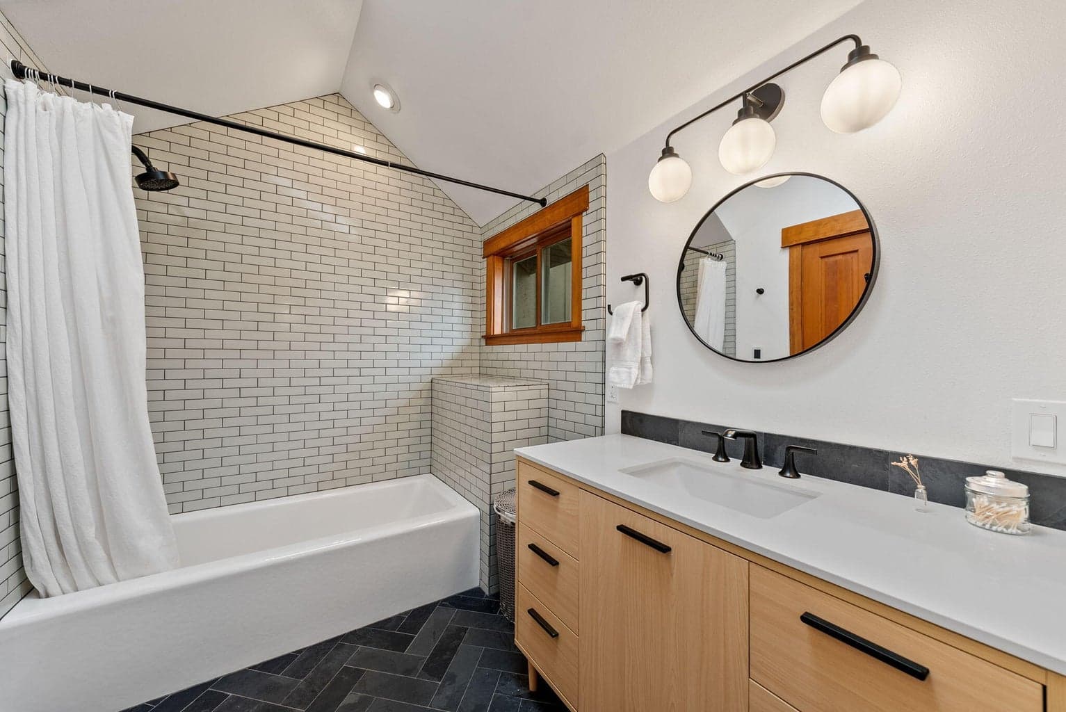 Photo of 65345 Tweed Road 29 of 86