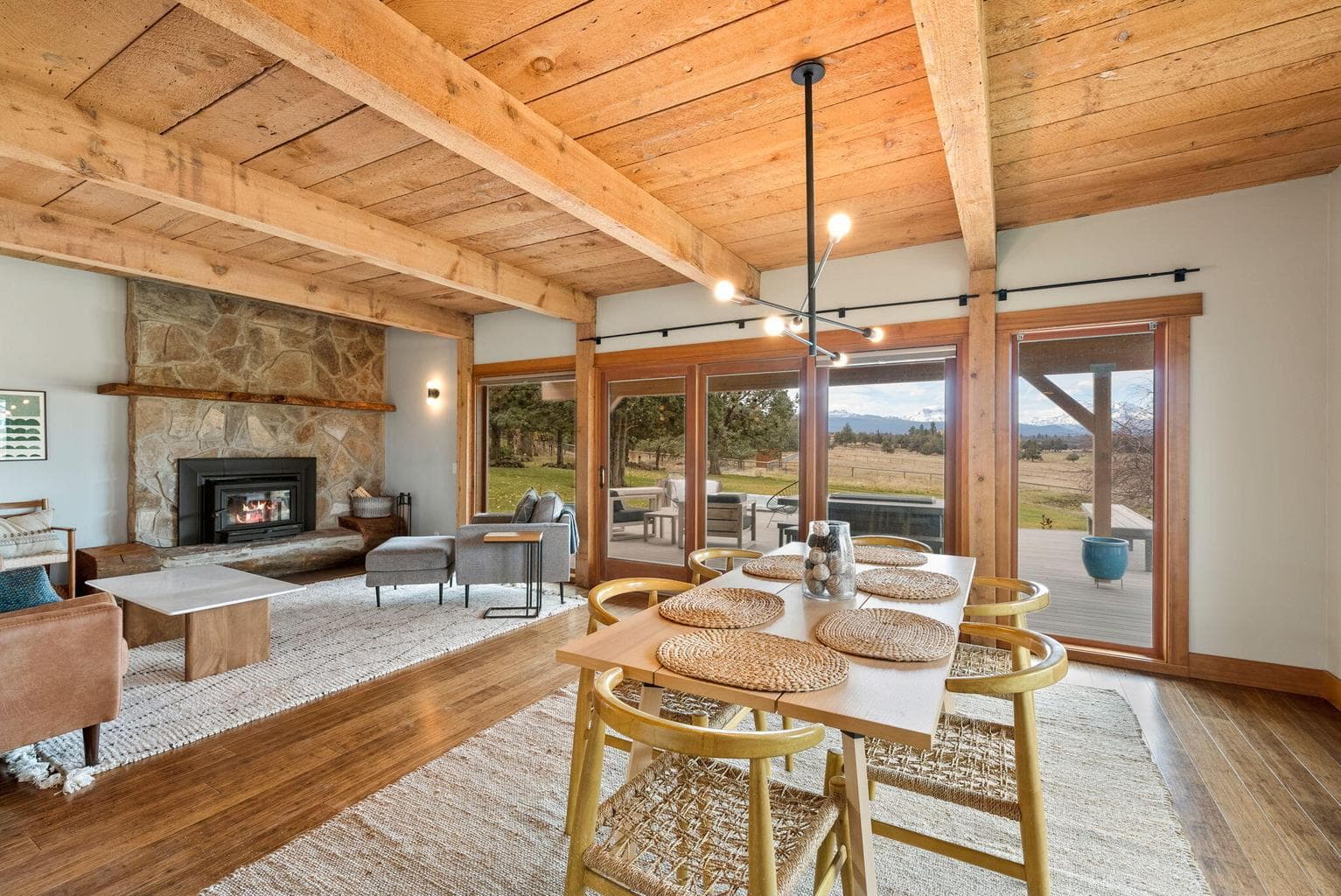 Photo of 65345 Tweed Road 21 of 86
