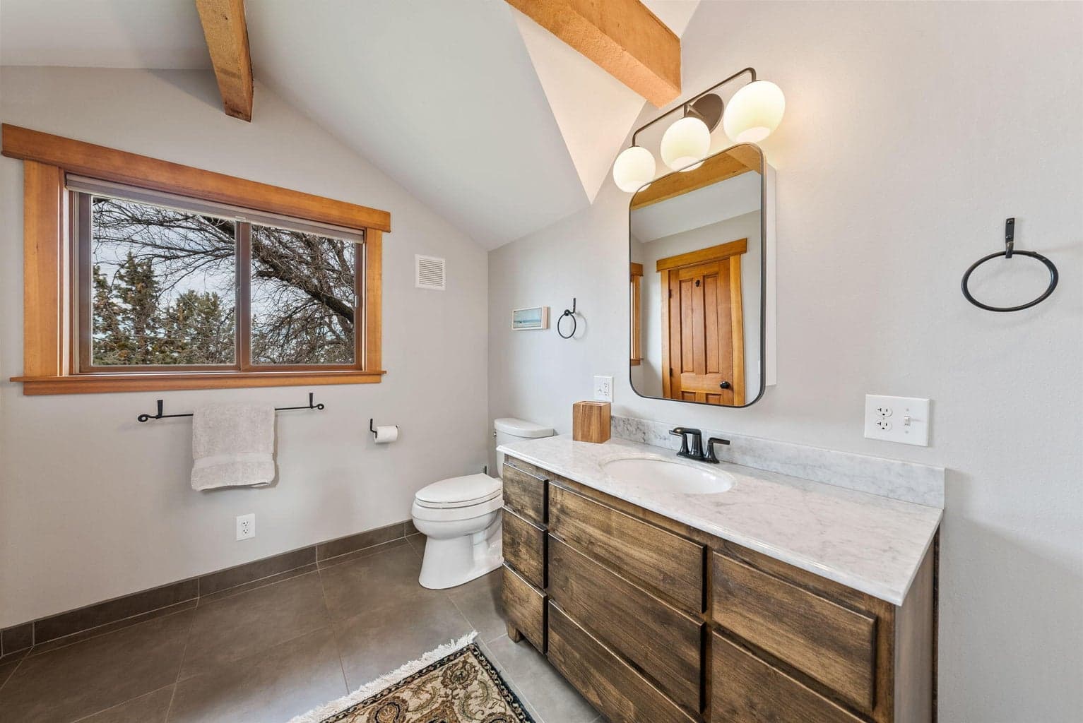Photo of 65345 Tweed Road 38 of 86