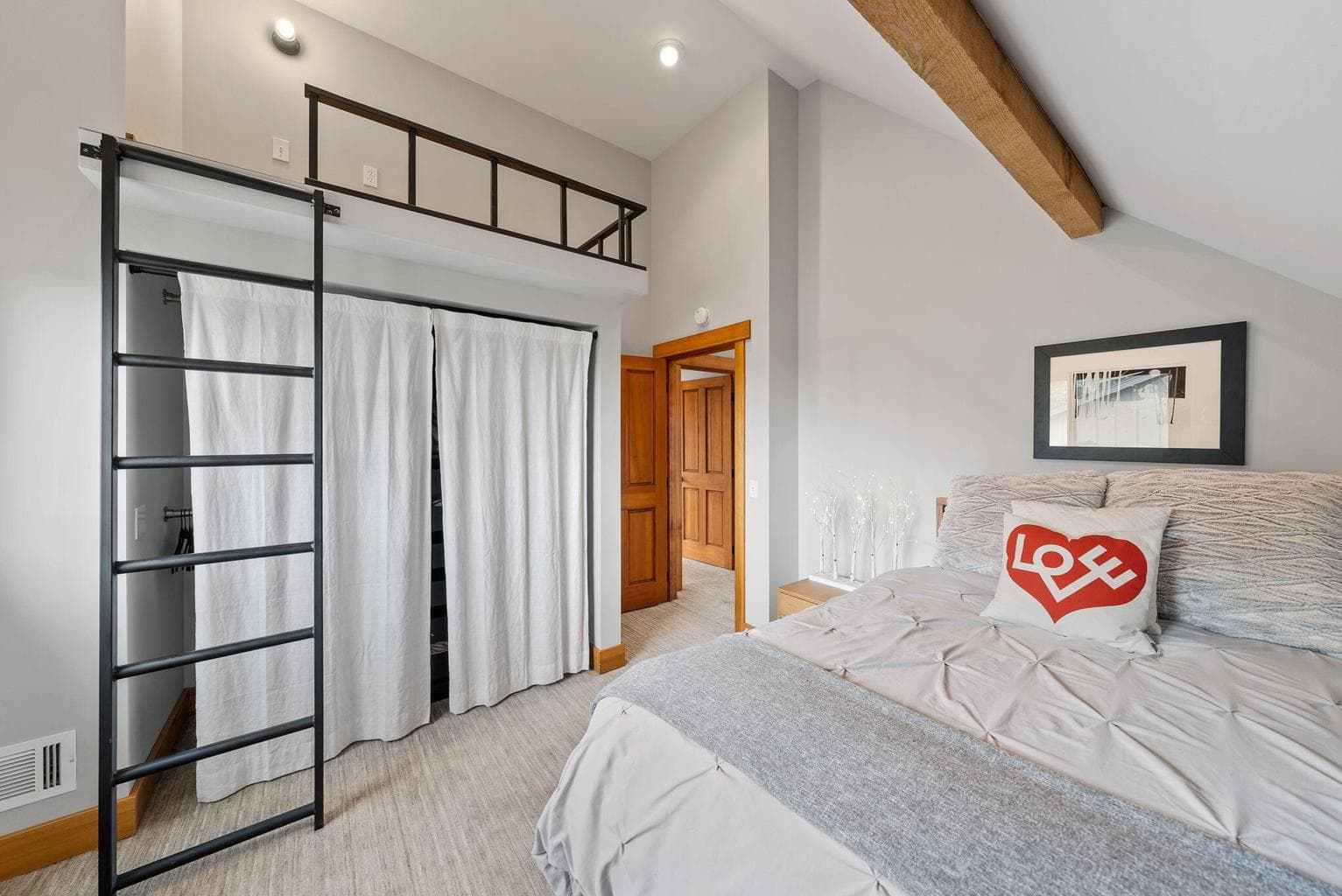 Photo of 65345 Tweed Road 41 of 86
