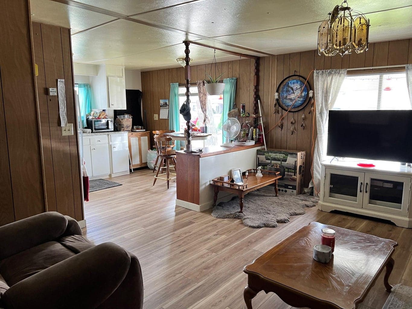 Photo of 1246 Second 3 of 11