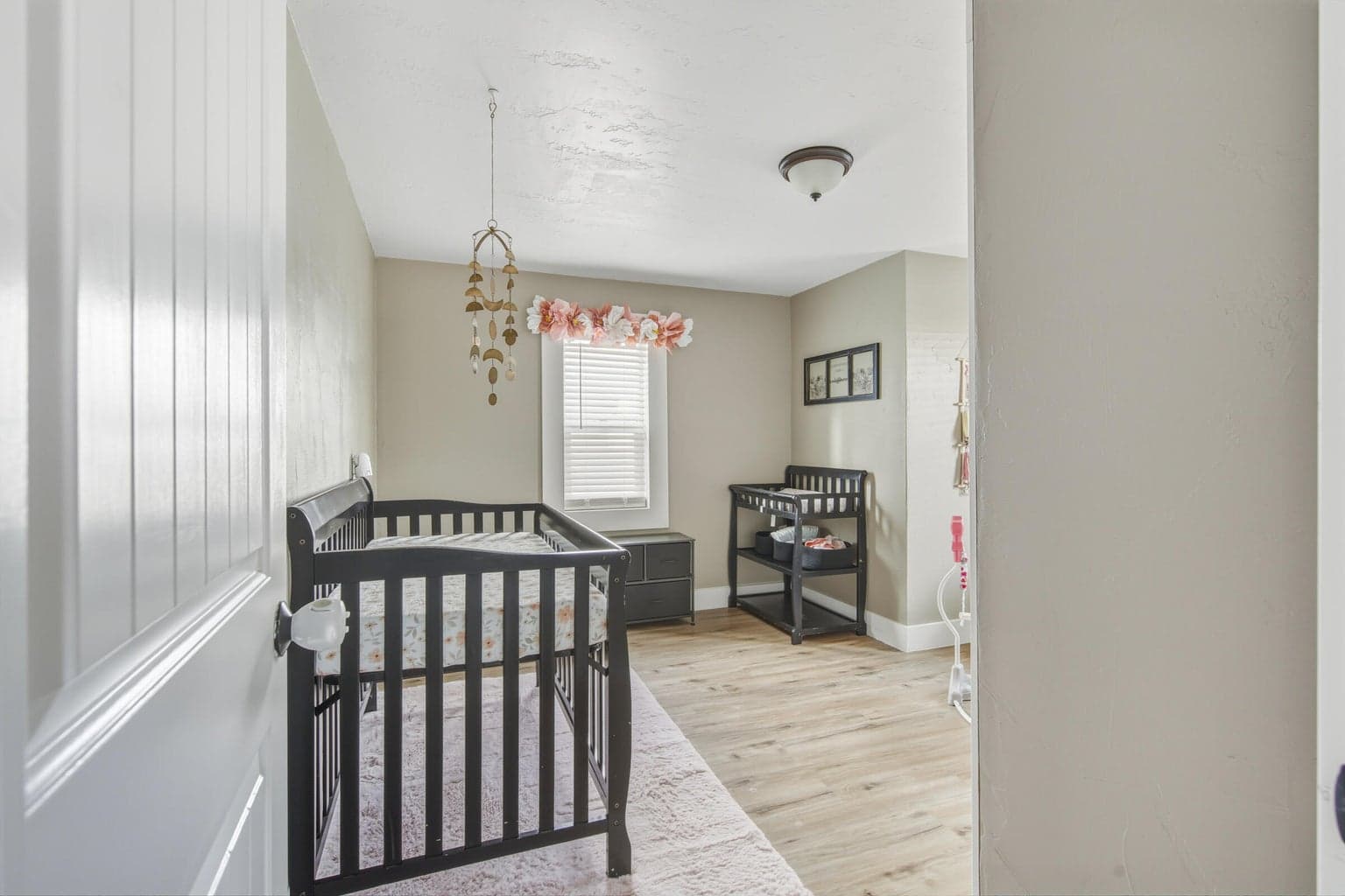 Photo of 704 SE Elm Street 27 of 35