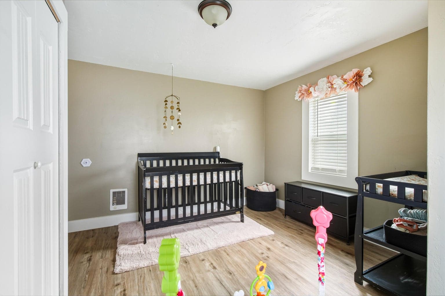 Photo of 704 SE Elm Street 29 of 35