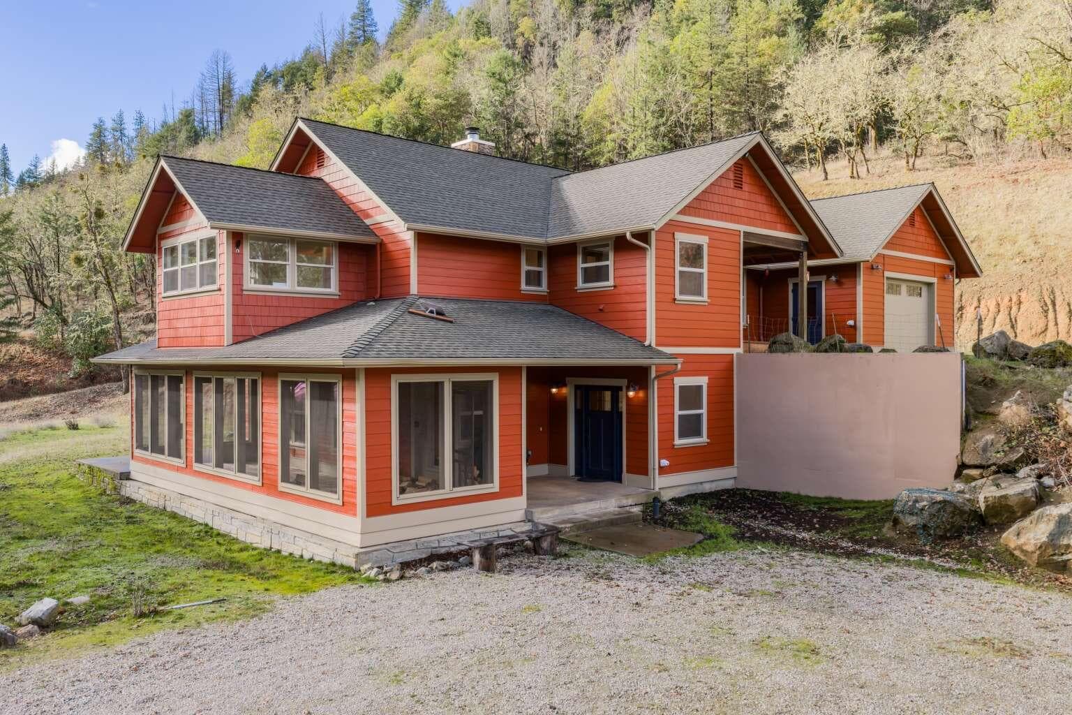 Photo of 4760 Galls Creek 4 of 35