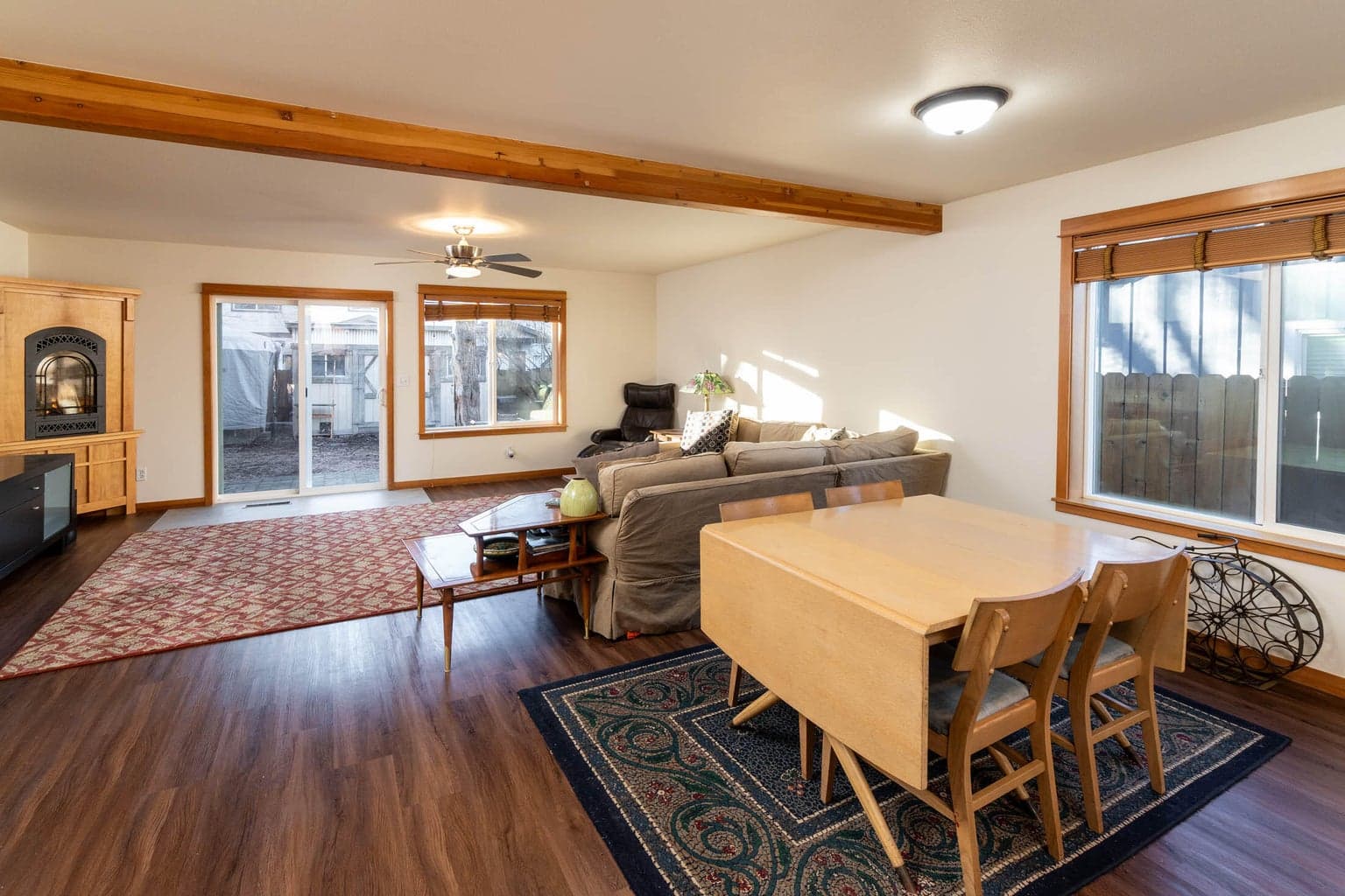 Photo of 139 SE Roosevelt Avenue 7 of 26