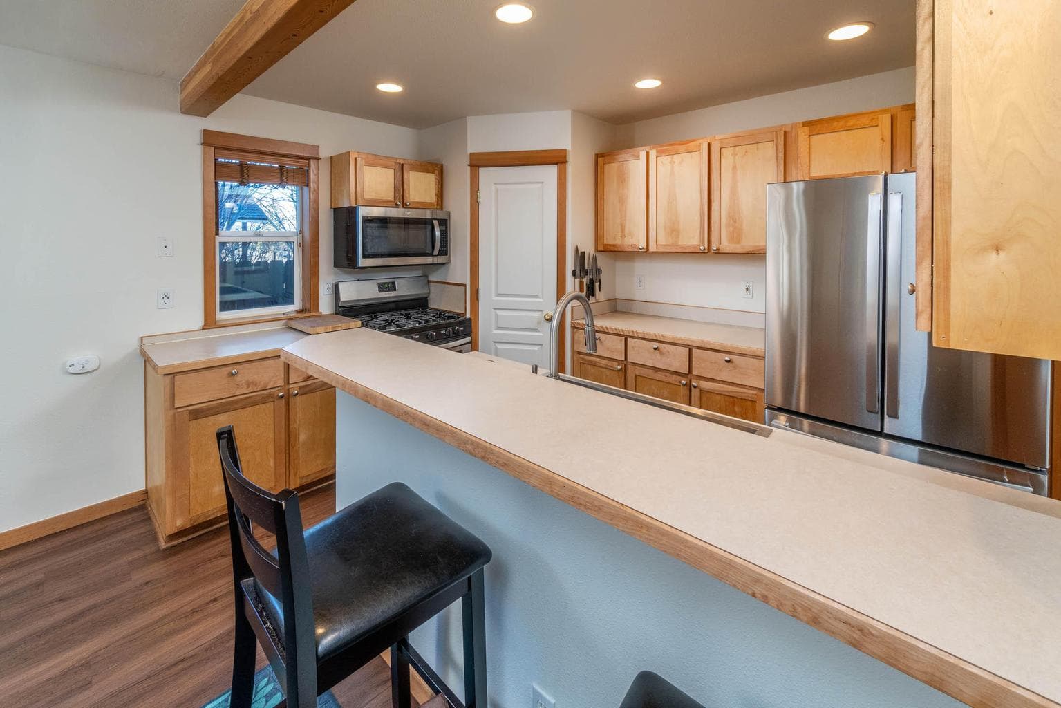 Photo of 139 SE Roosevelt Avenue 10 of 26