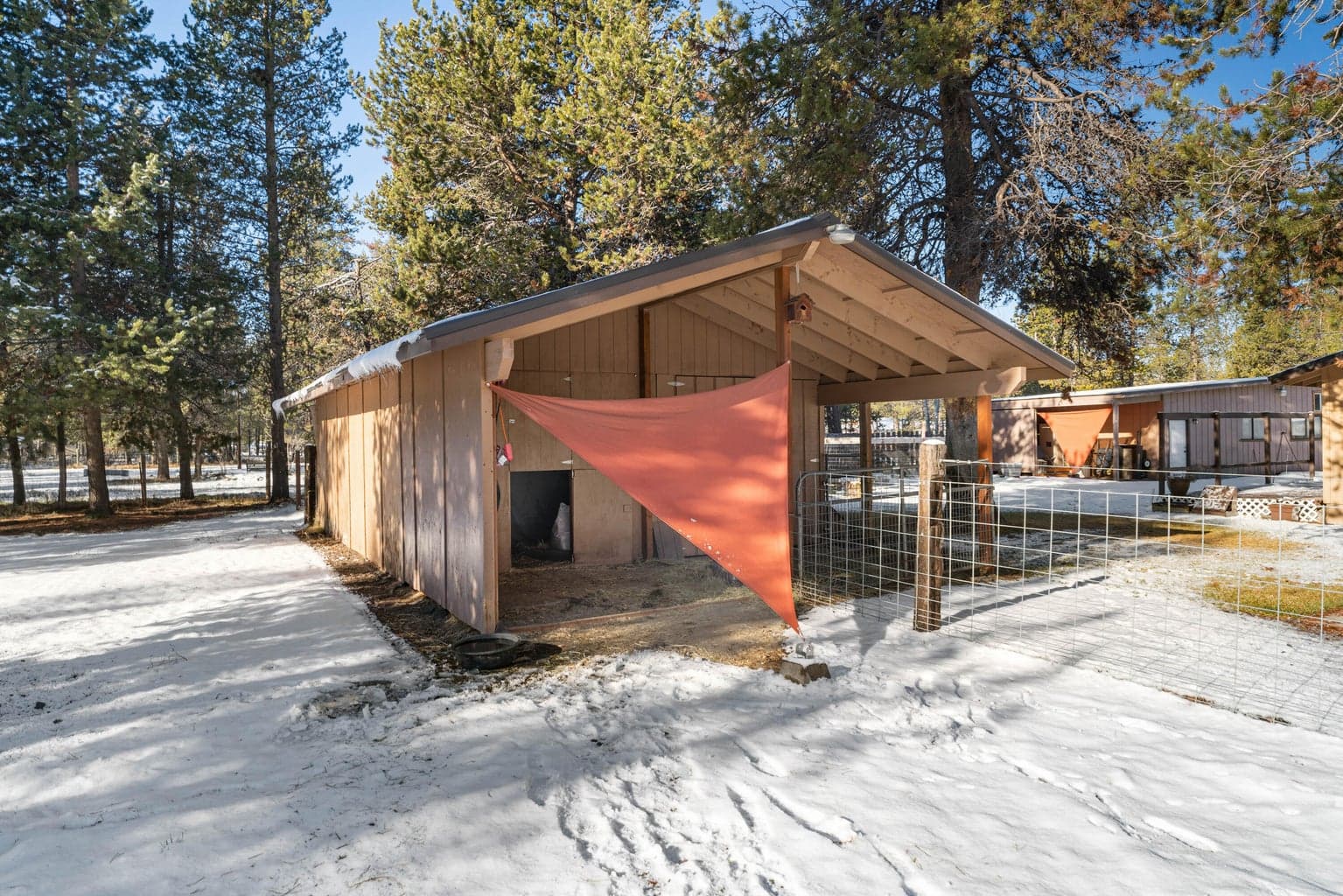 Photo of 53465 Kokanee Lane 21 of 41
