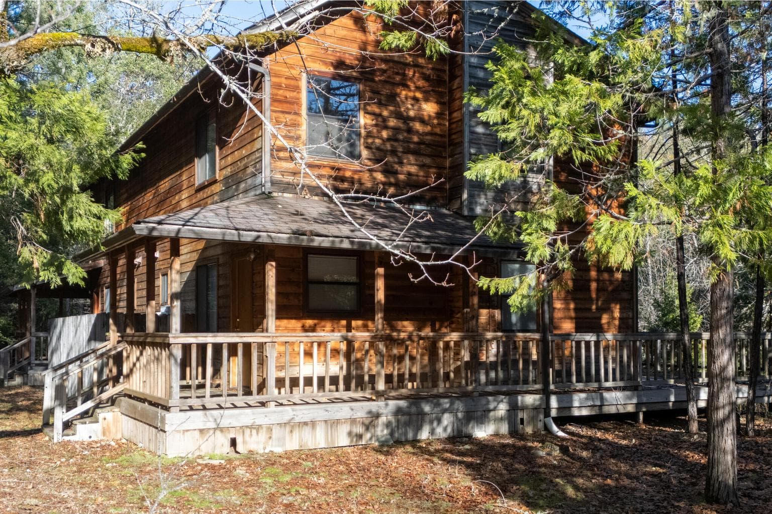 18026 Redwood, Selma, 97538