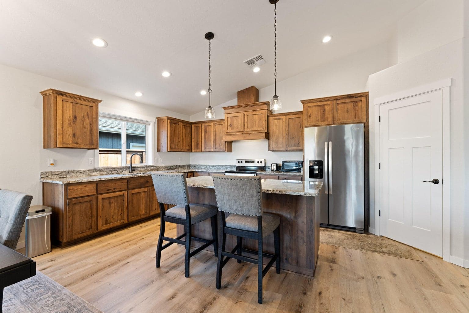 Photo of 1876 Mistybrook 5 of 22