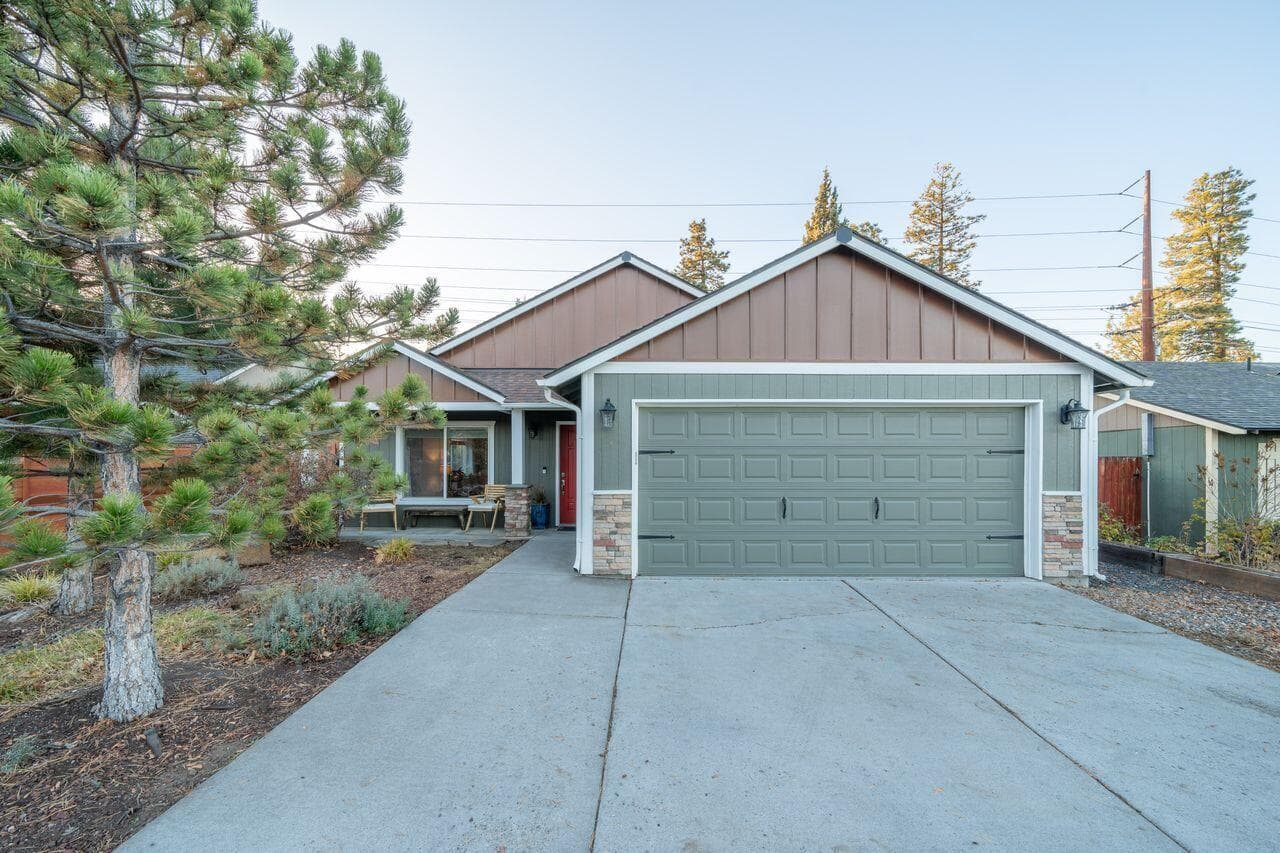 Photo of 61150 Geary 1 of 37