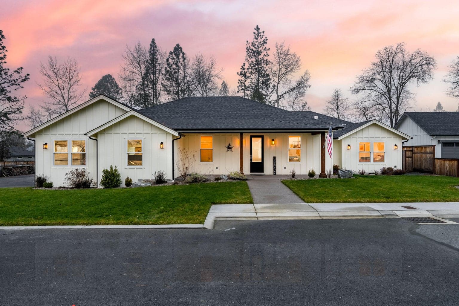 Photo of 199 Black Oak 2 of 49