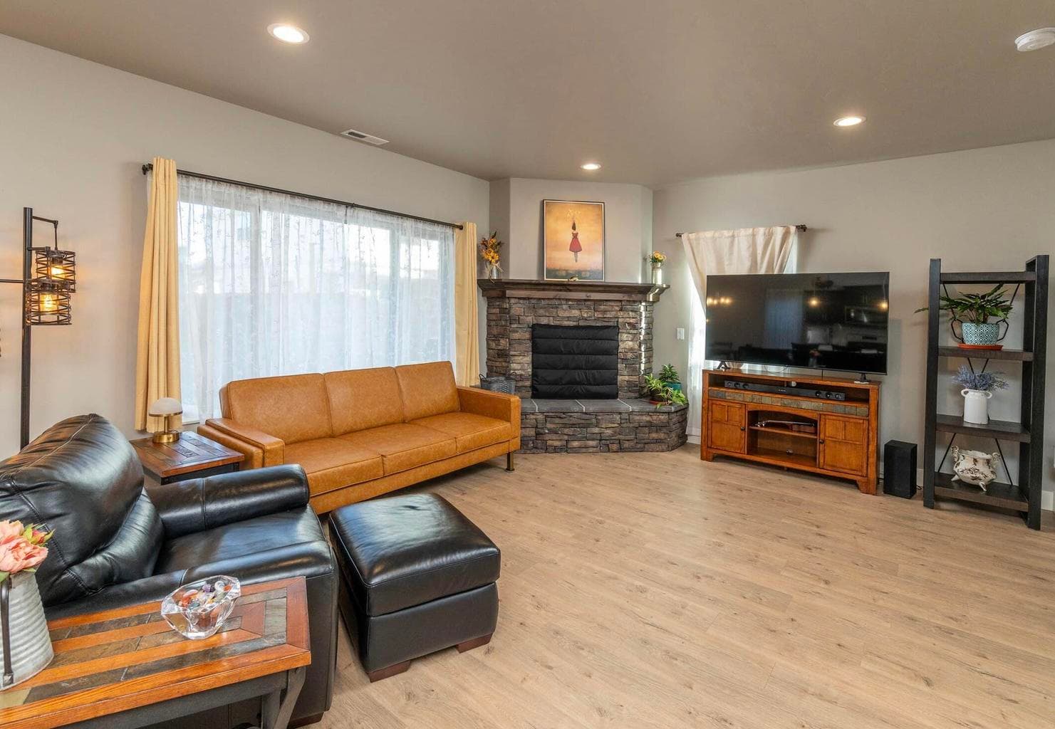 Great room with gas fireplace