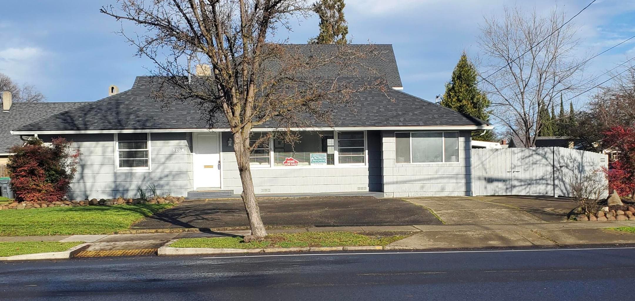 Photo of 1204 Main 2 of 31