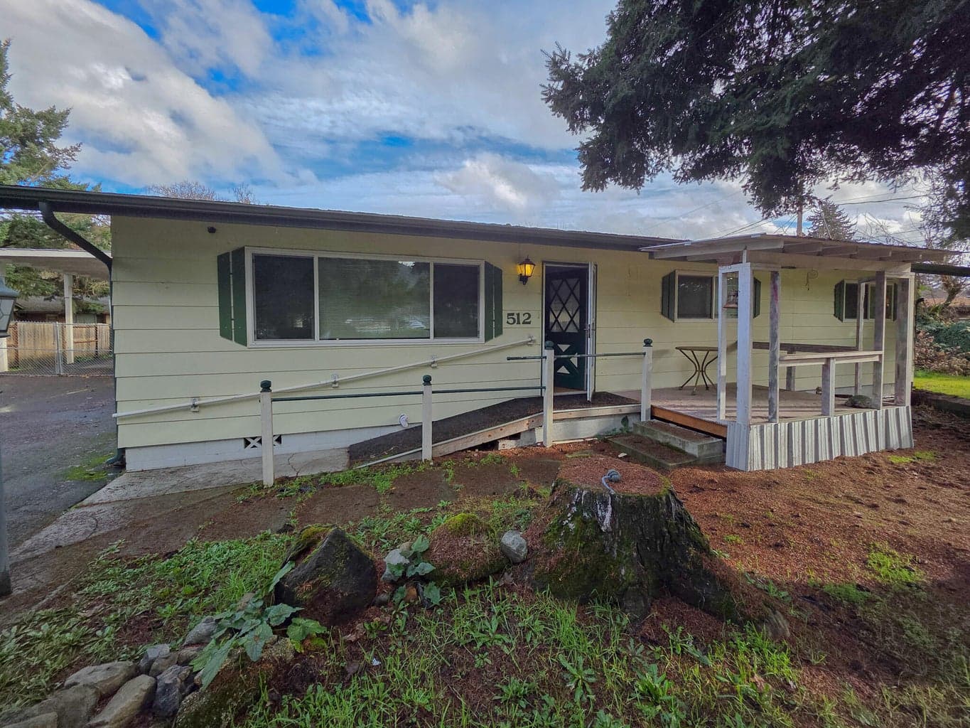 512 Pine