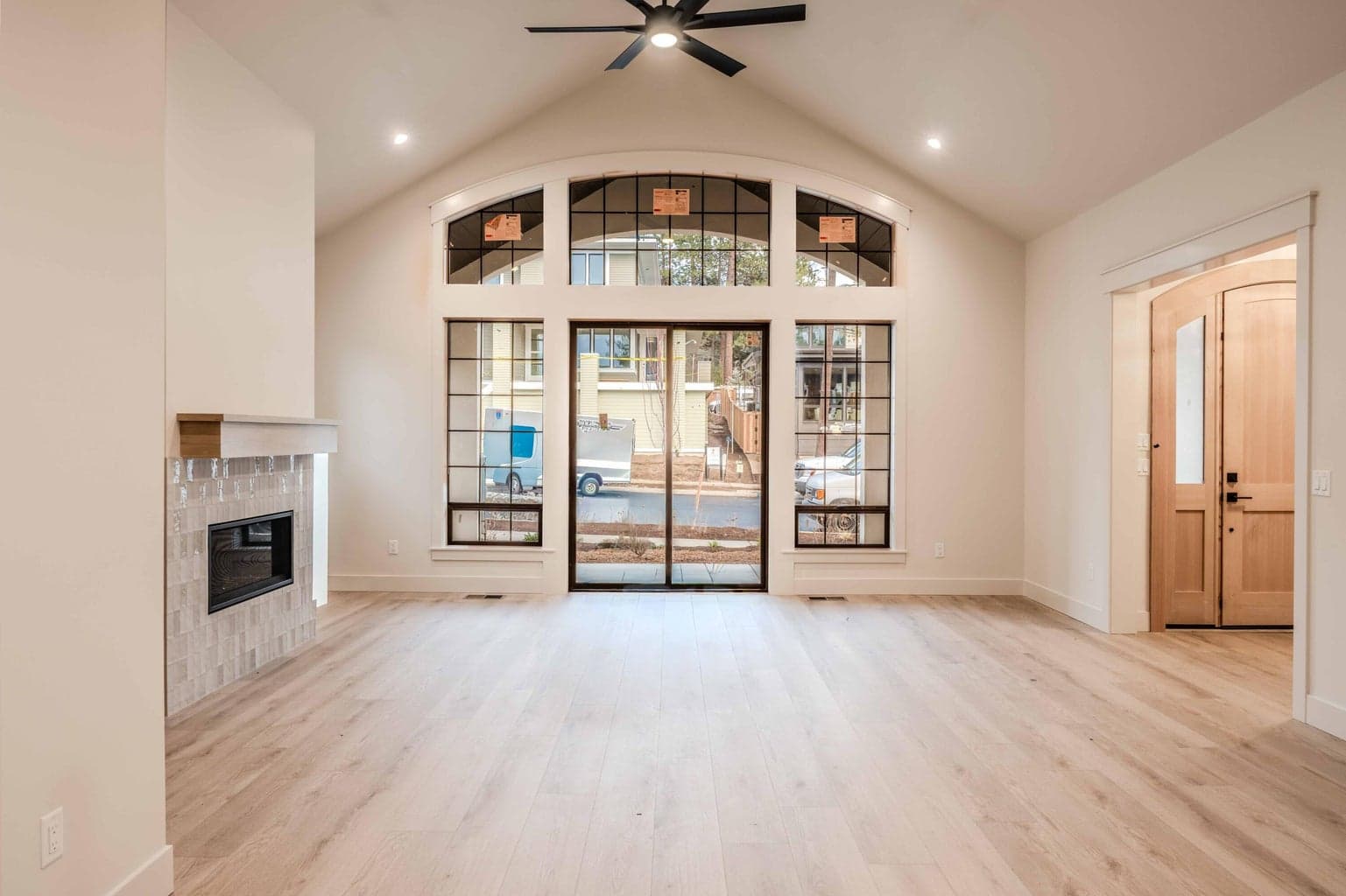 Photo of 2999 NW Polarstar Avenue 6 of 31