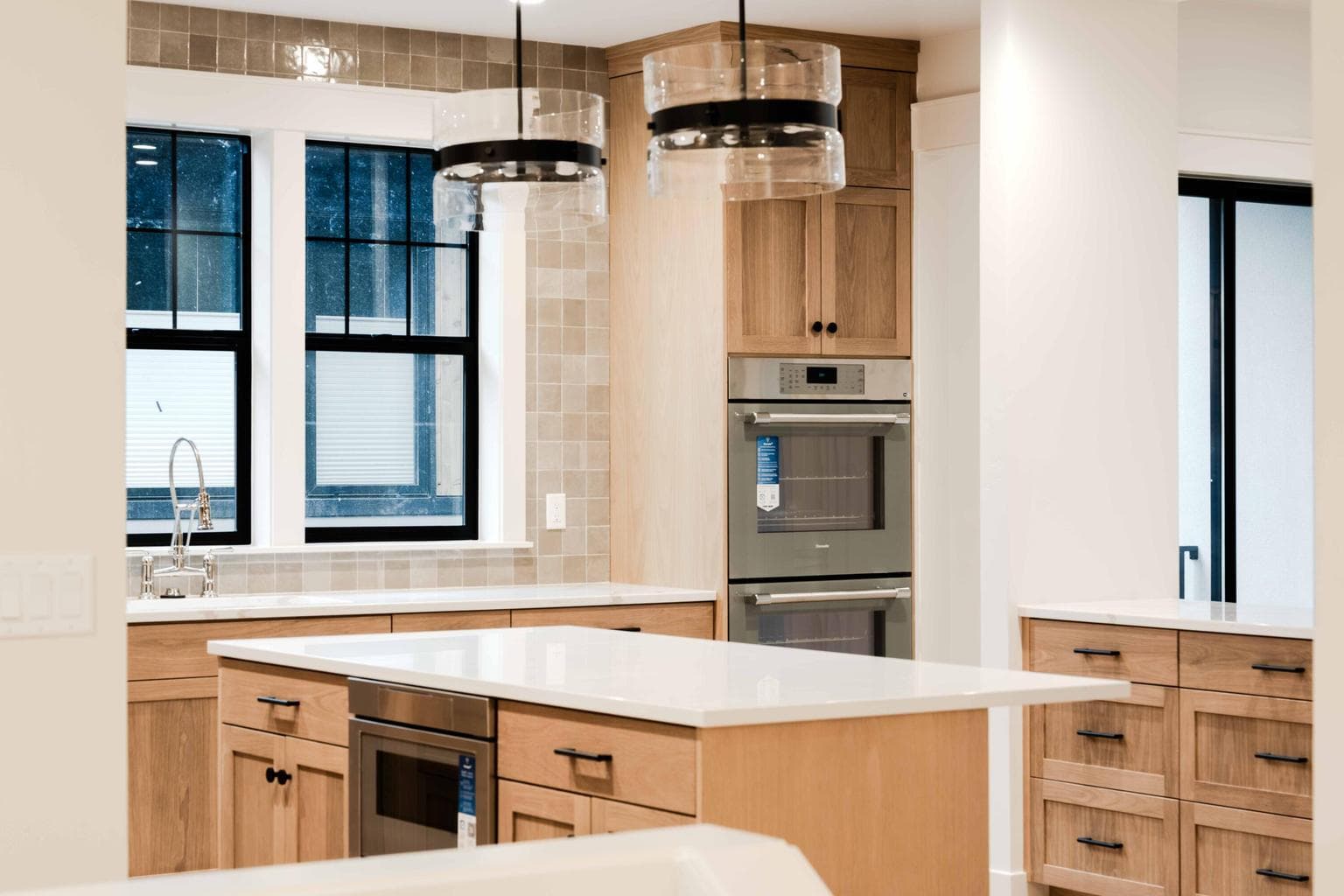 Photo of 2999 NW Polarstar Avenue 14 of 31