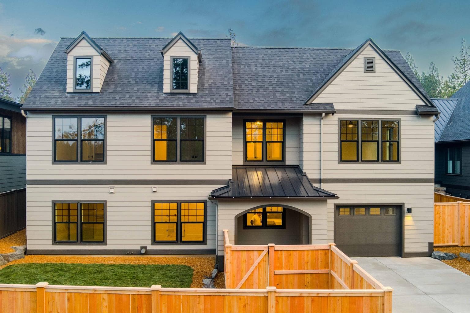 Photo of 2999 NW Polarstar Avenue 5 of 31