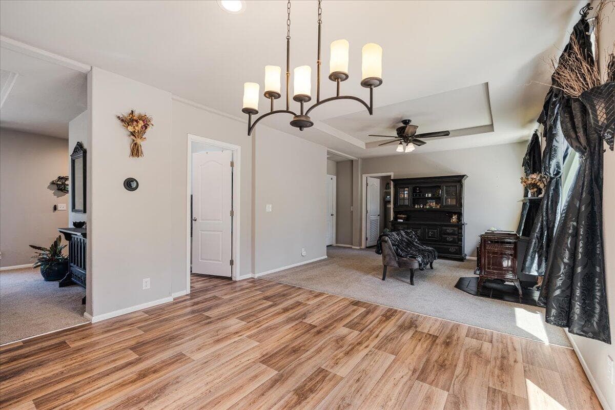 Photo of 56252 Comet Drive 17 of 47