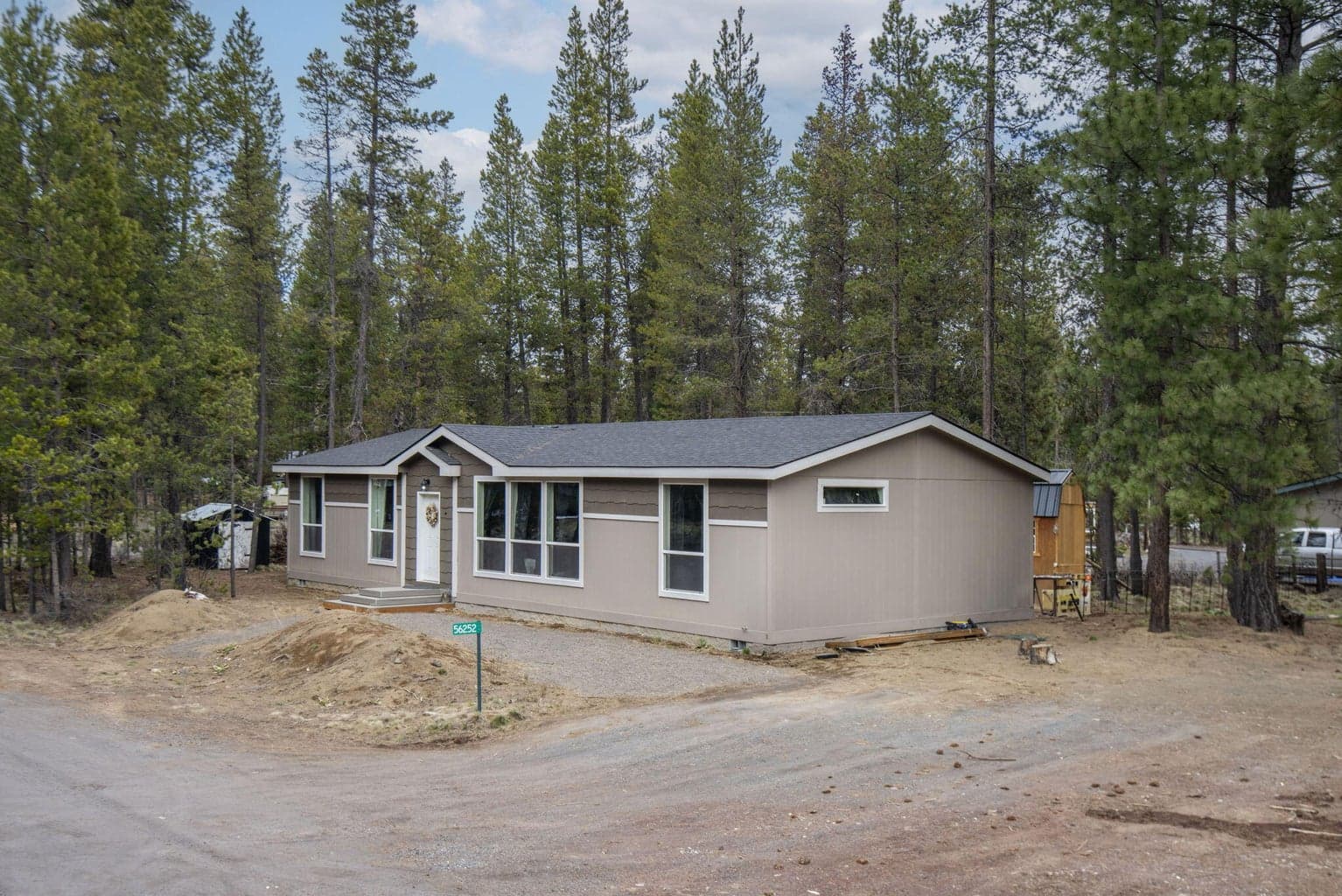 Photo of 56252 Comet Drive 27 of 47