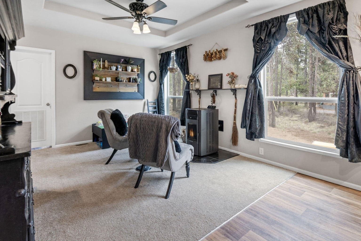 Photo of 56252 Comet Drive 32 of 47