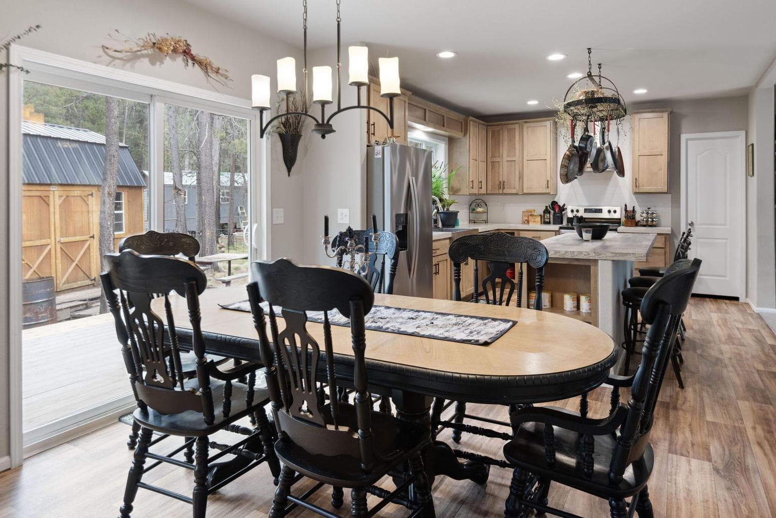 Photo of 56252 Comet Drive 34 of 47
