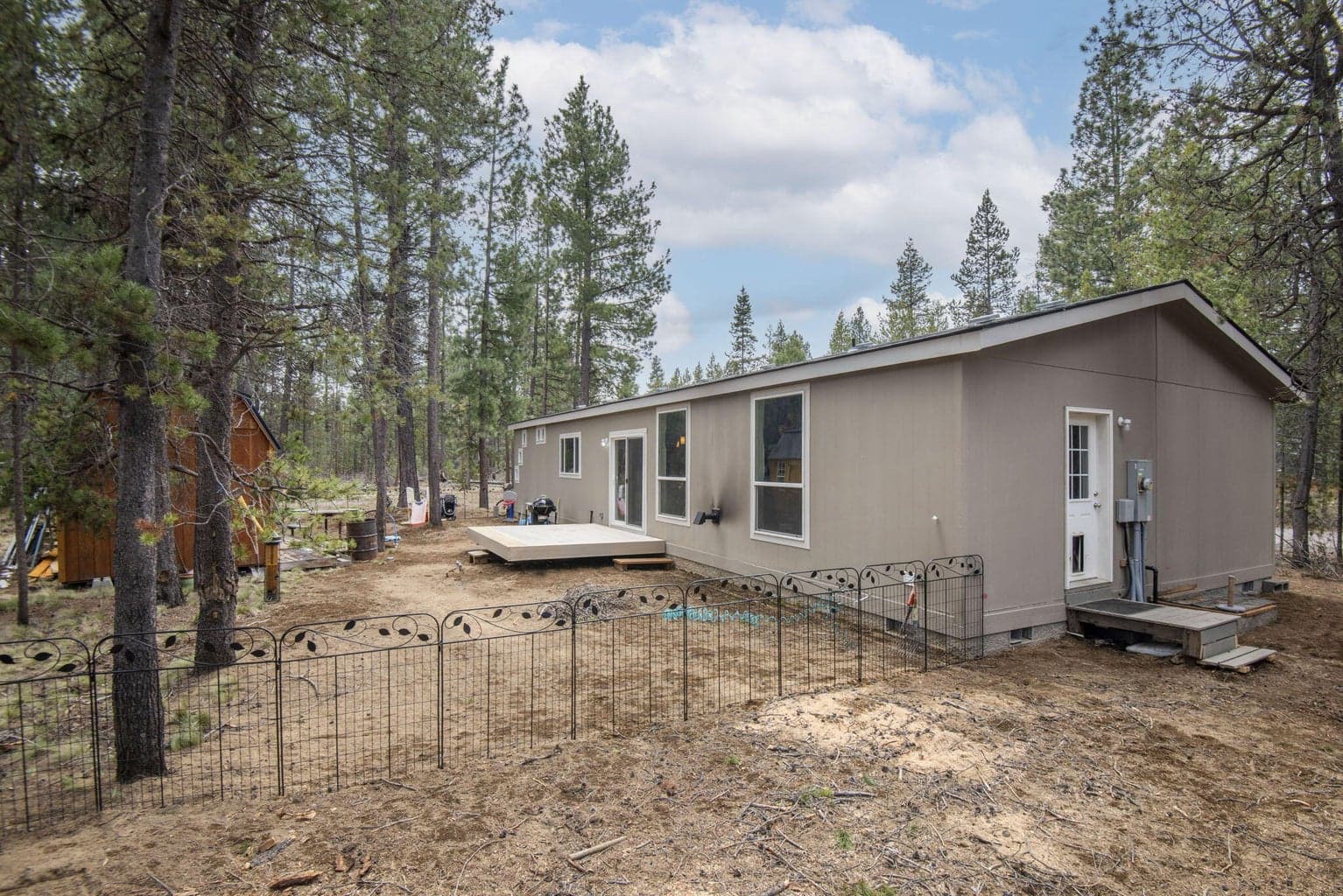 Photo of 56252 Comet Drive 45 of 47