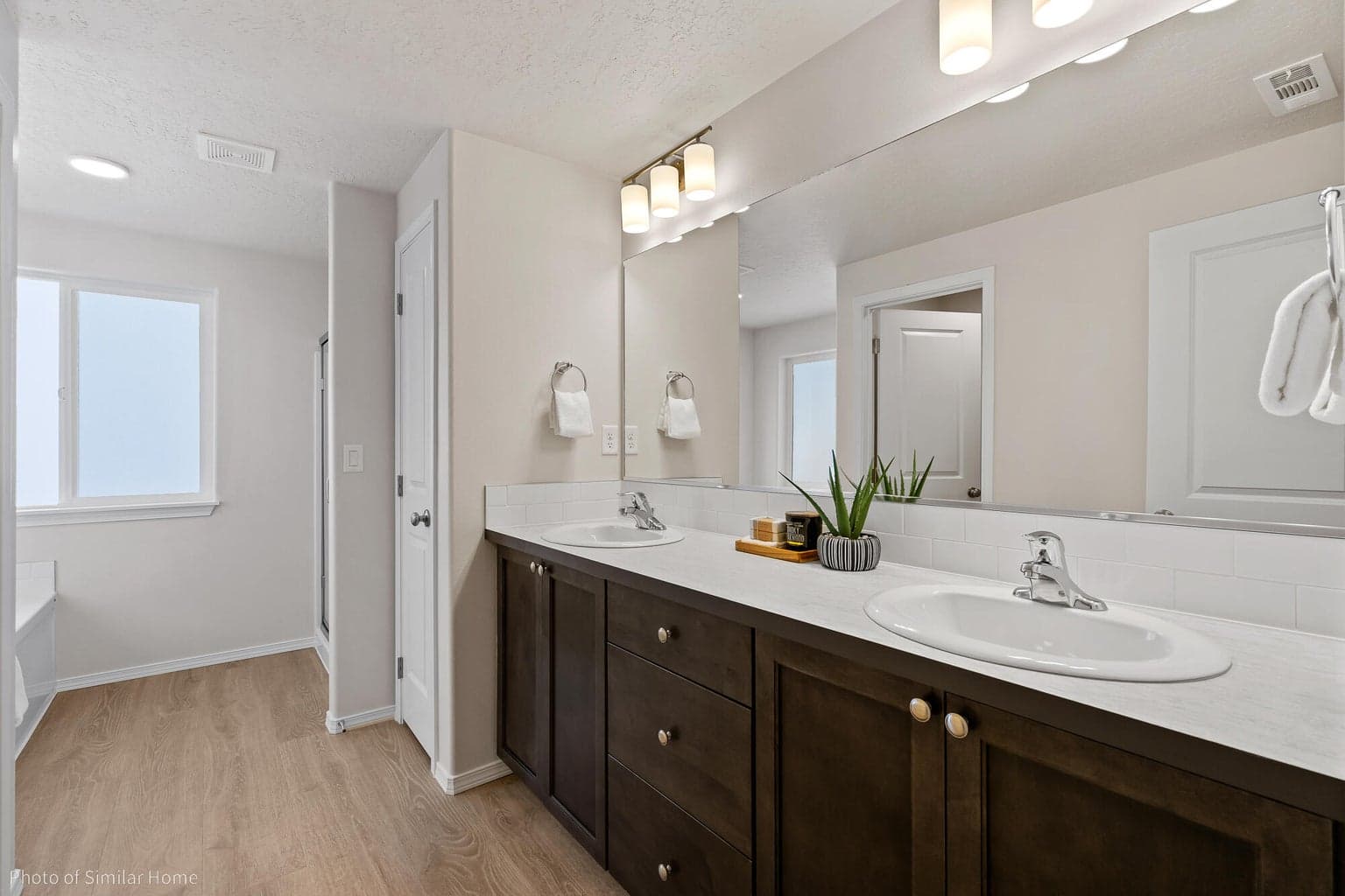 Photo of 61083 NE Give Place 7 of 8