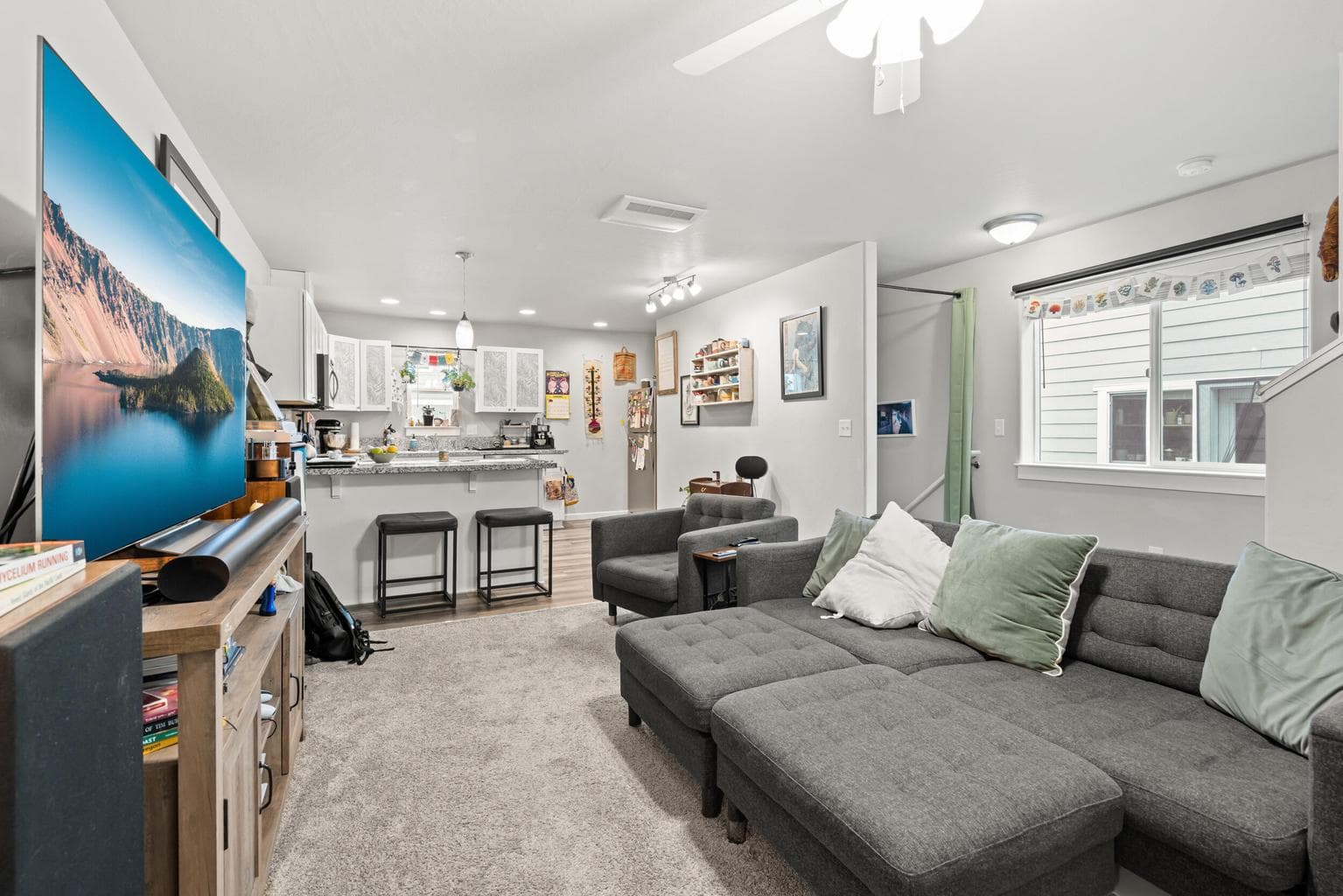 7834 Jacqueline, White City, 97503