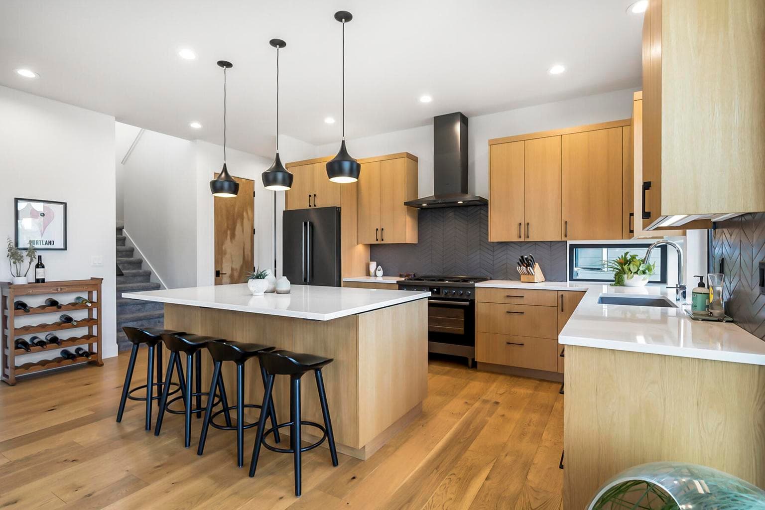 Photo of 3112 NW Blodgett Way 29 of 52
