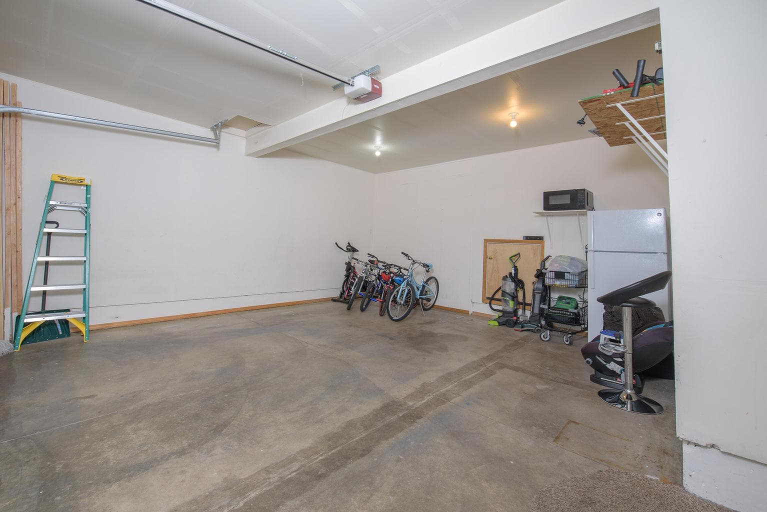 Photo of 2881 SW Indian Circle 13 of 25