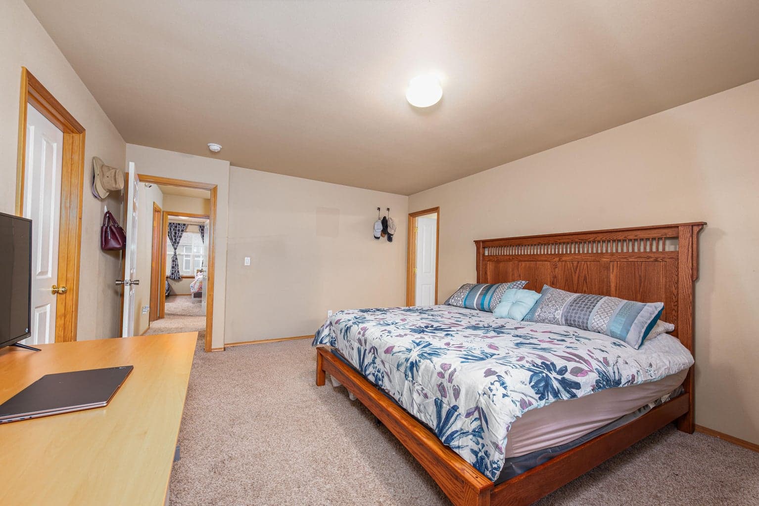 Photo of 2881 SW Indian Circle 15 of 25