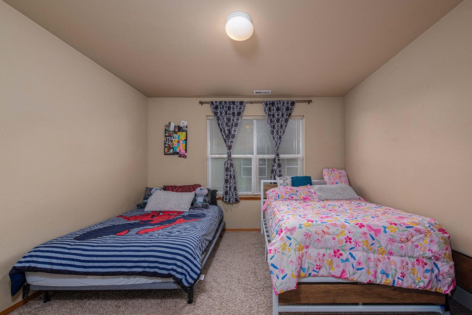Photo of 2881 SW Indian Circle 19 of 25