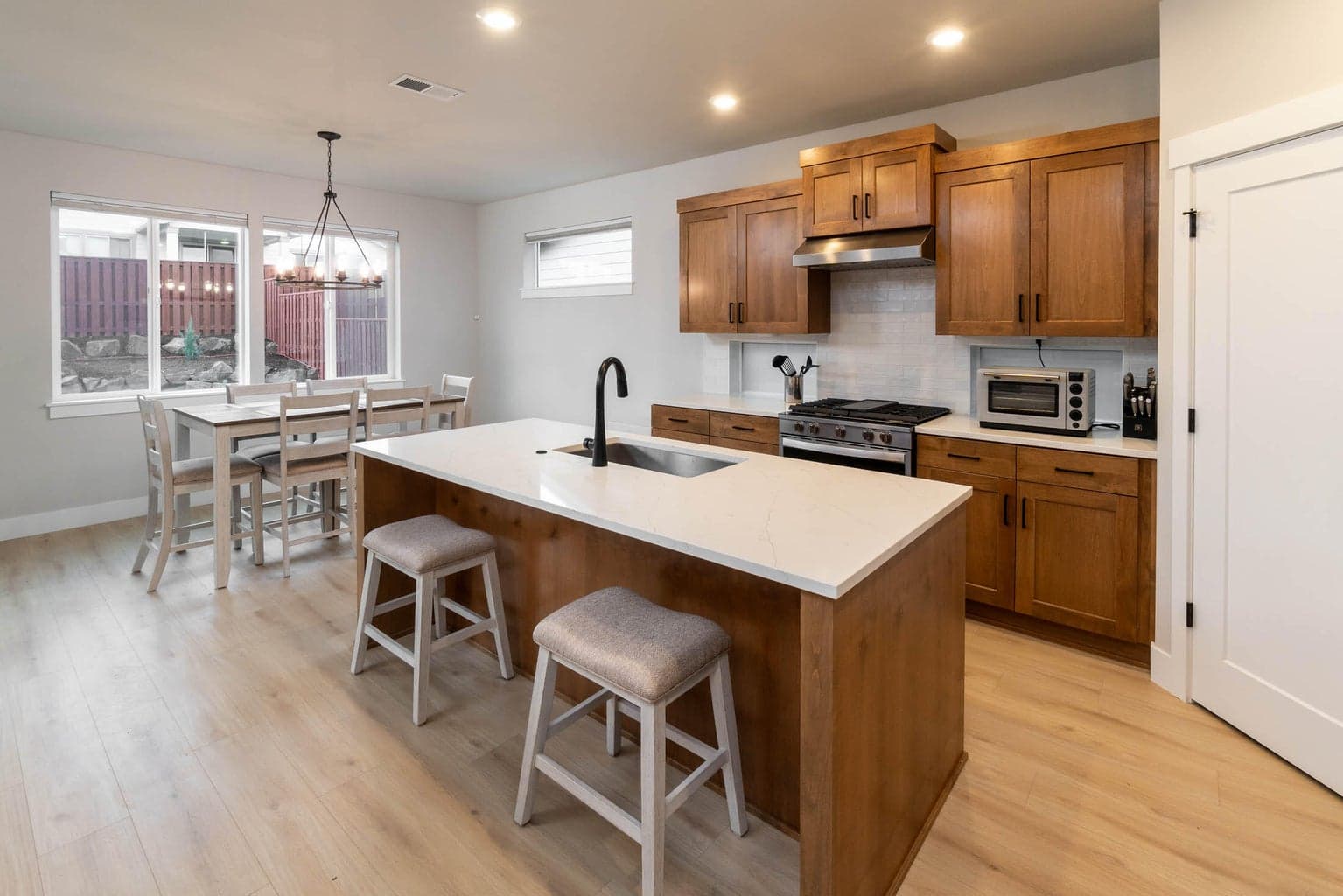 Kitchen to dining
