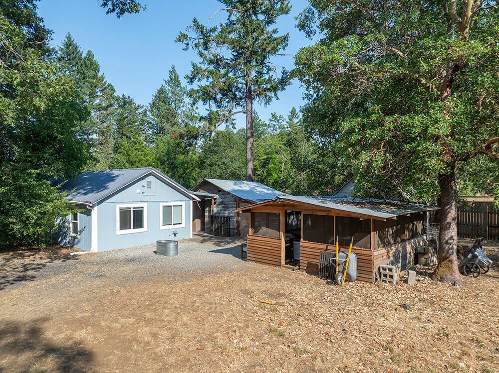 2524 Rockydale