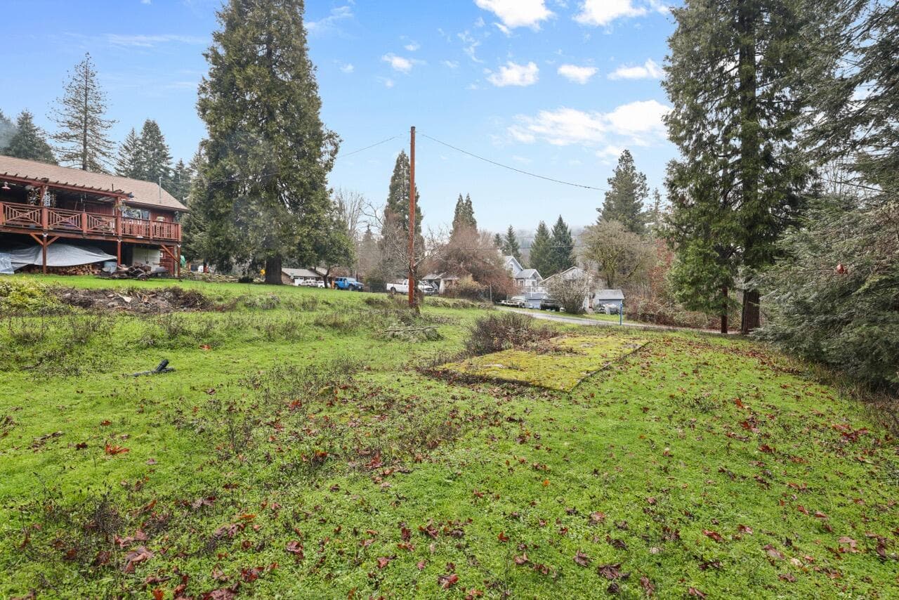 748 Willis, Glendale, OR, 97442