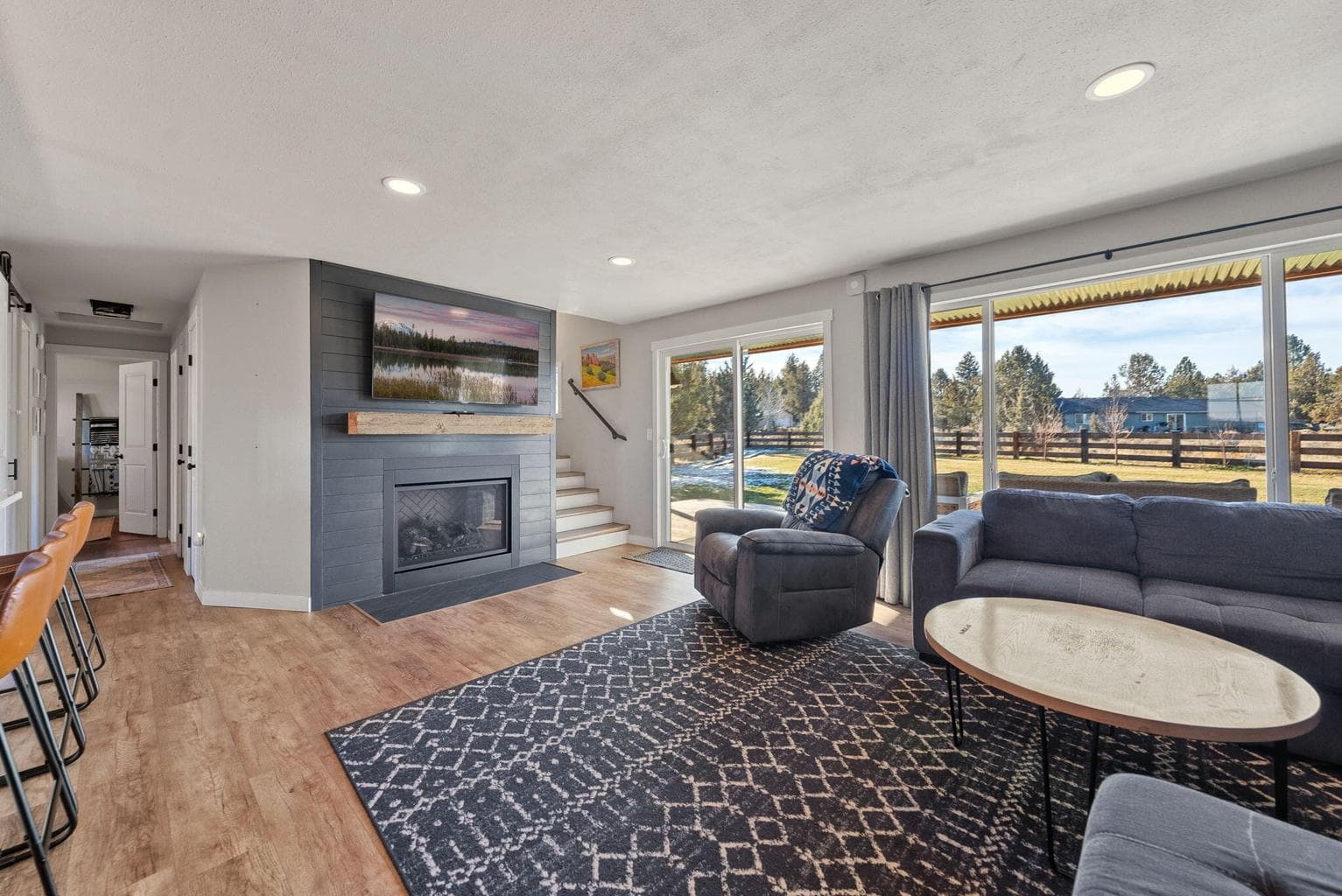 Photo of 66511 Ponderosa 4 of 82