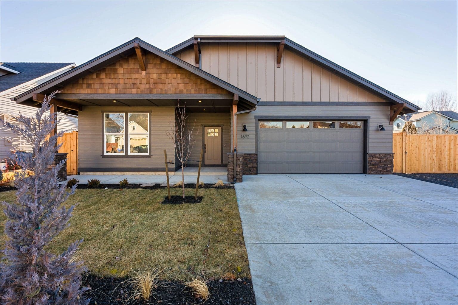 Photo of 1692 Larch 2 of 47