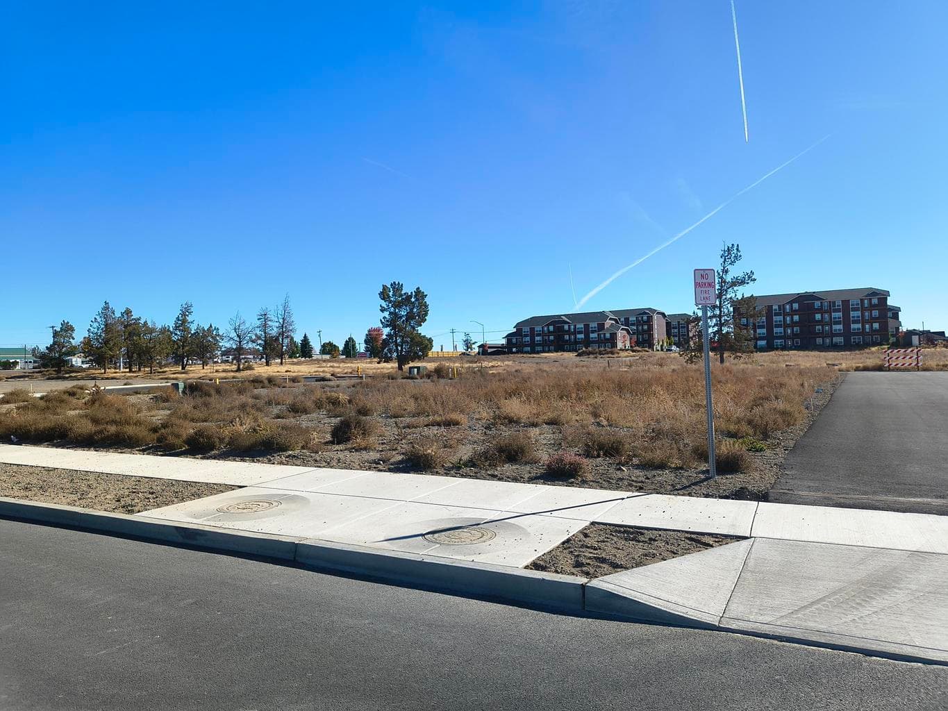 Photo of 3235 7th 2 of 13