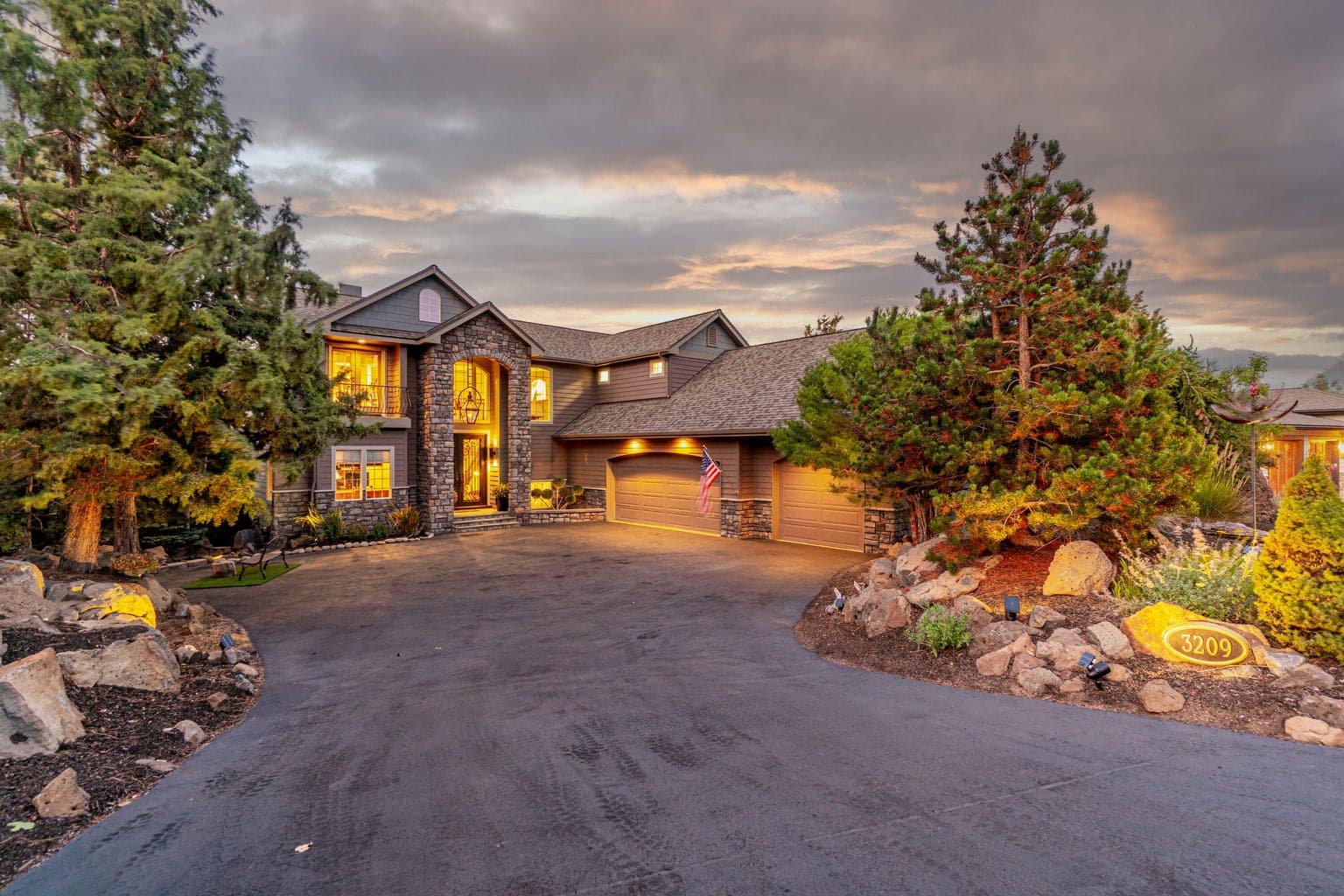 Photo of 3209 NW Fairway Heights Drive 65 of 71