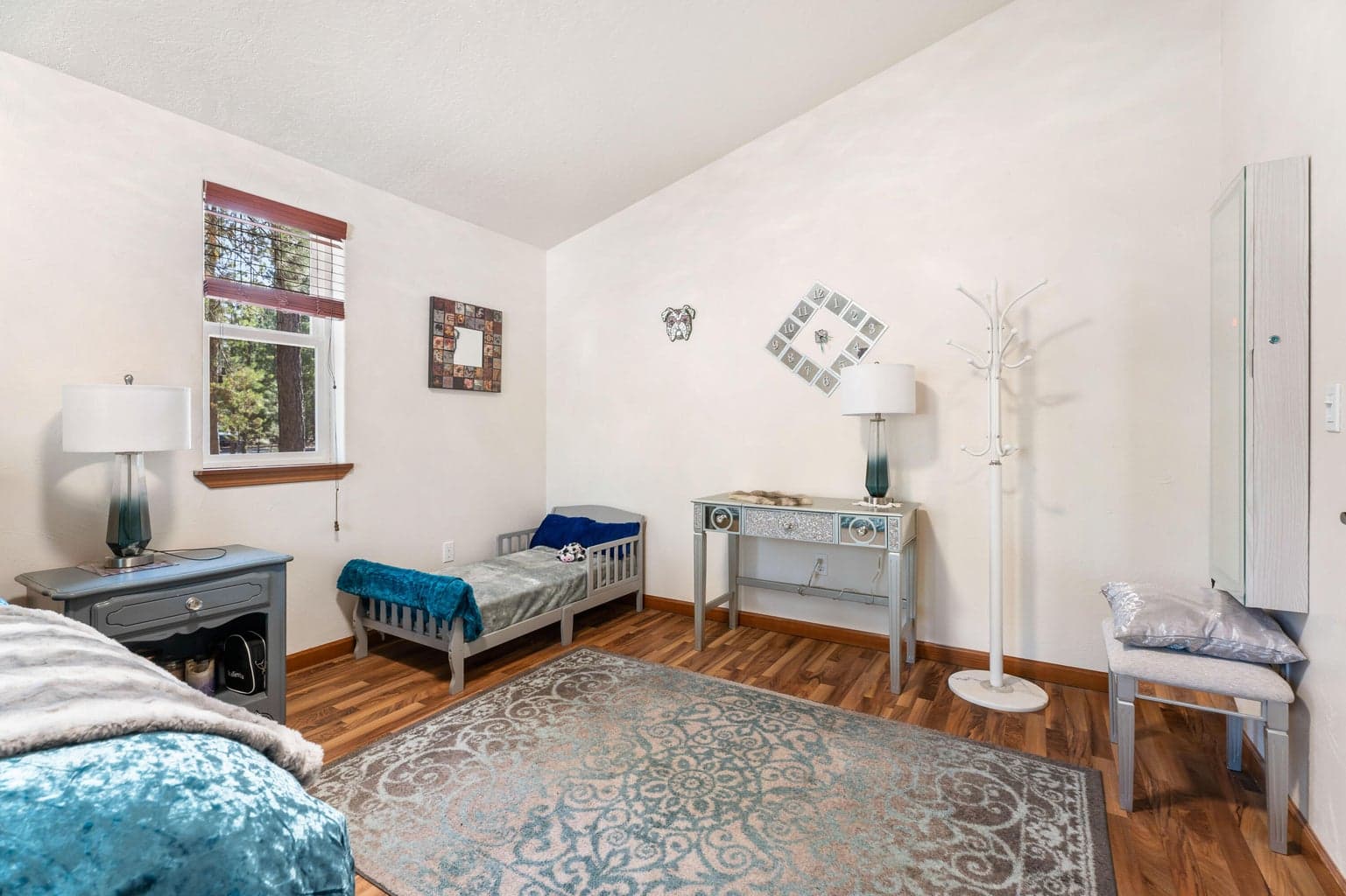Photo of 2706 Alacano Drive 23 of 37
