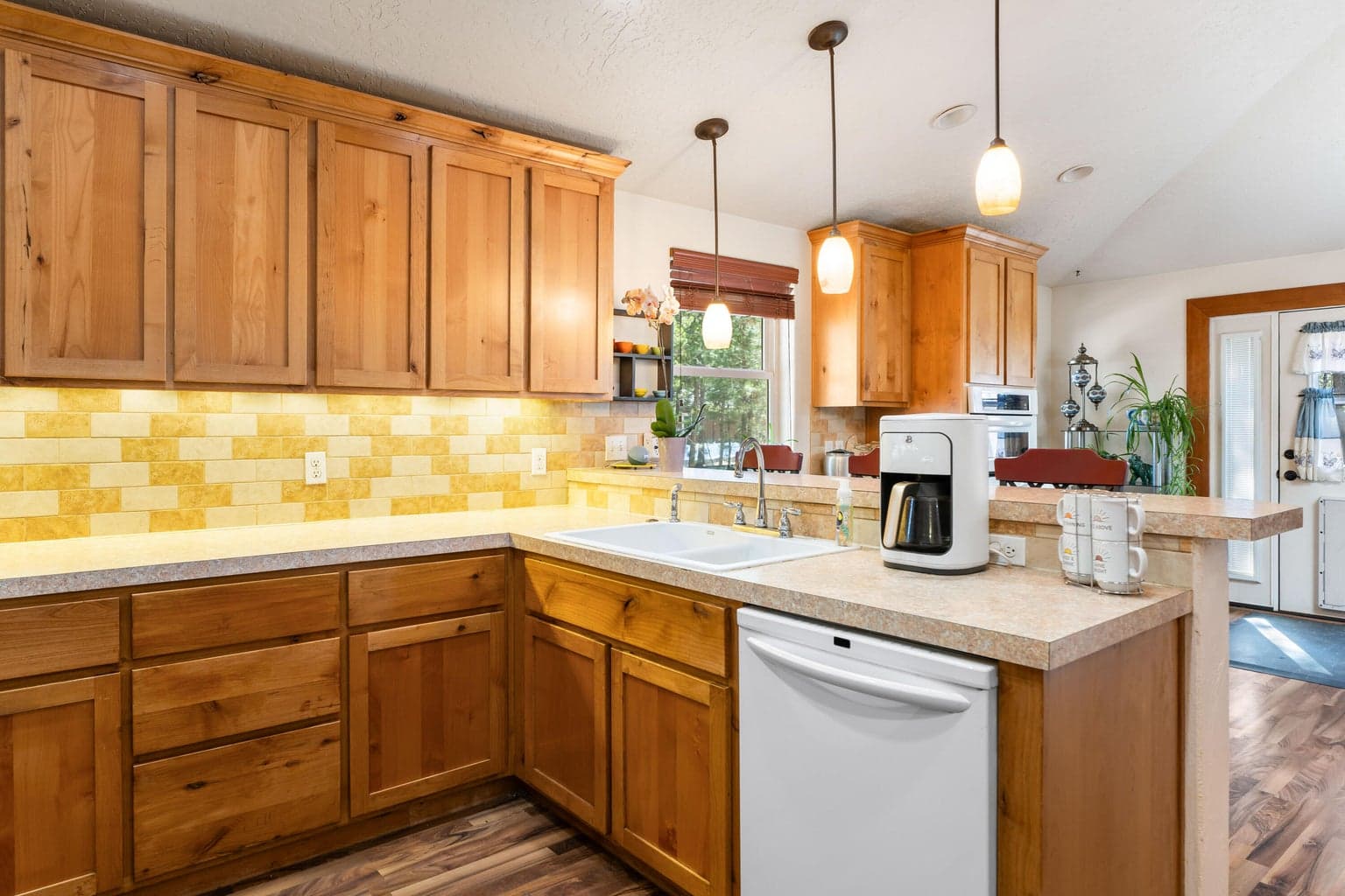 Photo of 2706 Alacano Drive 16 of 37