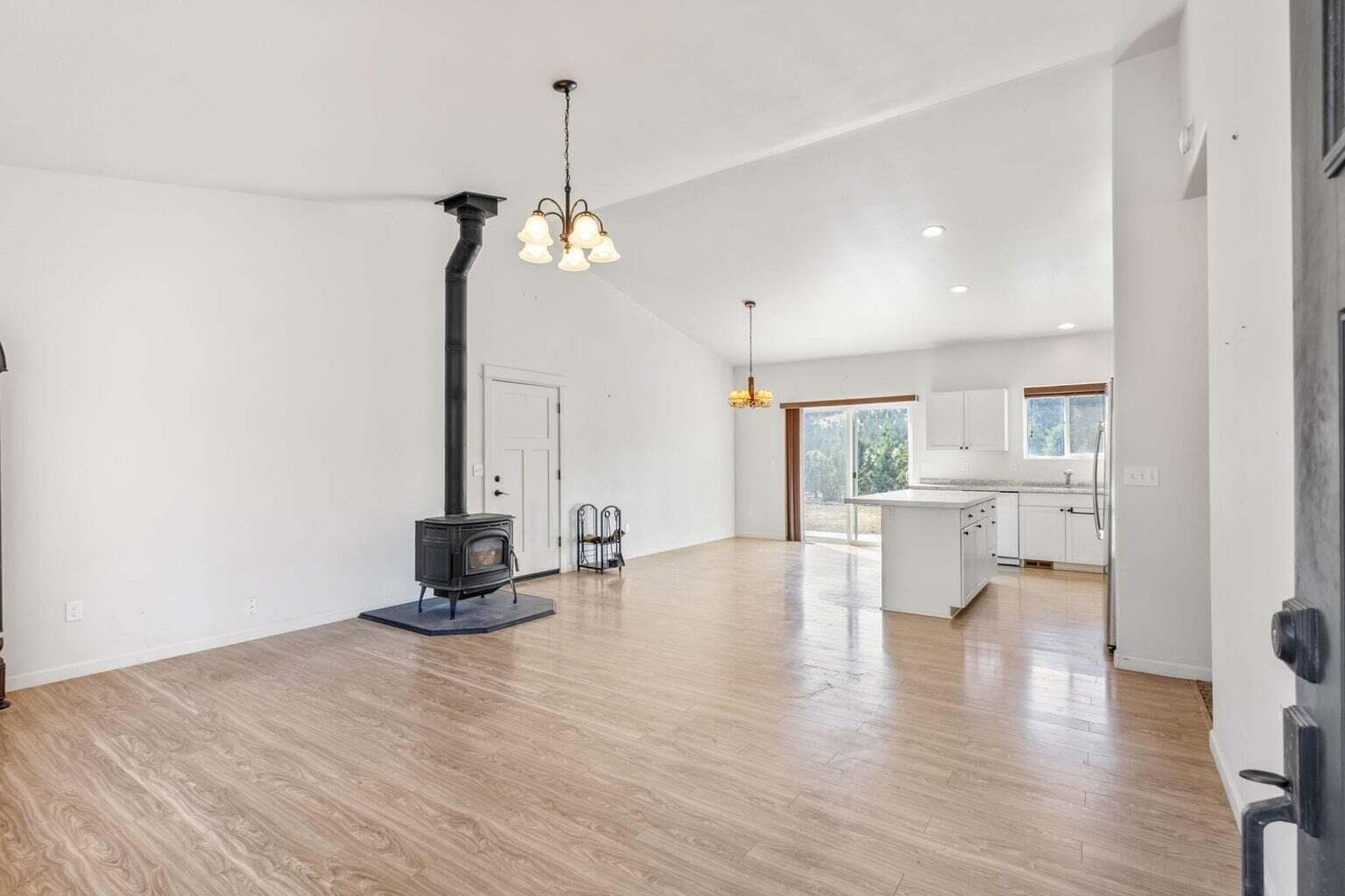 Photo of 16335 Antelope Creek 5 of 39