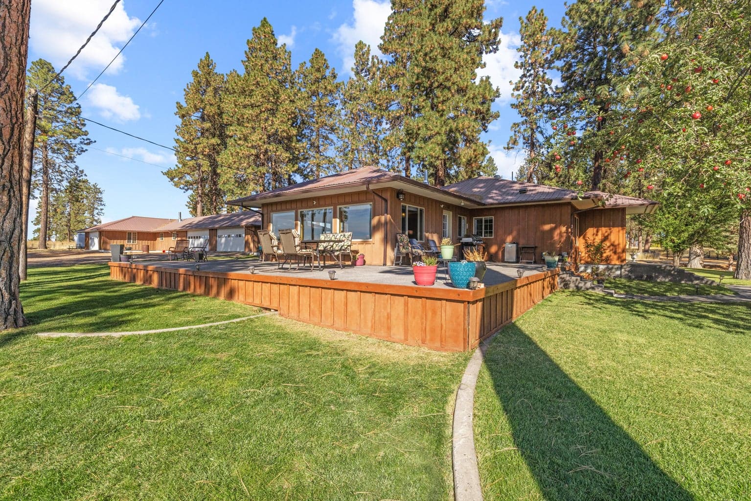 Photo of 32486 Modoc Point 3 of 133