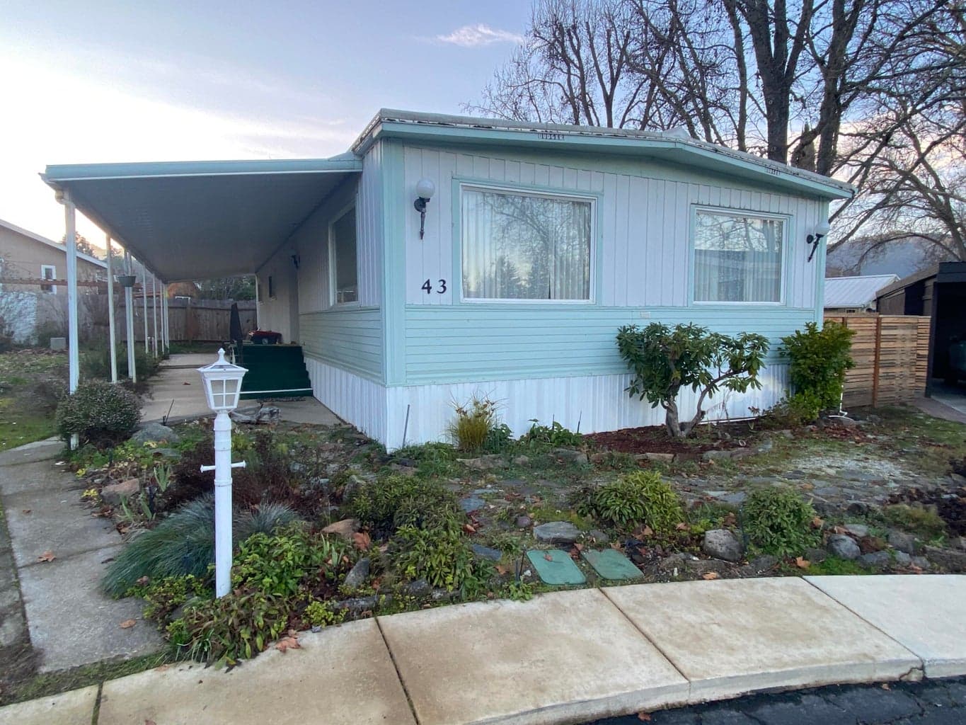 Photo of 1055 5th 2 of 30
