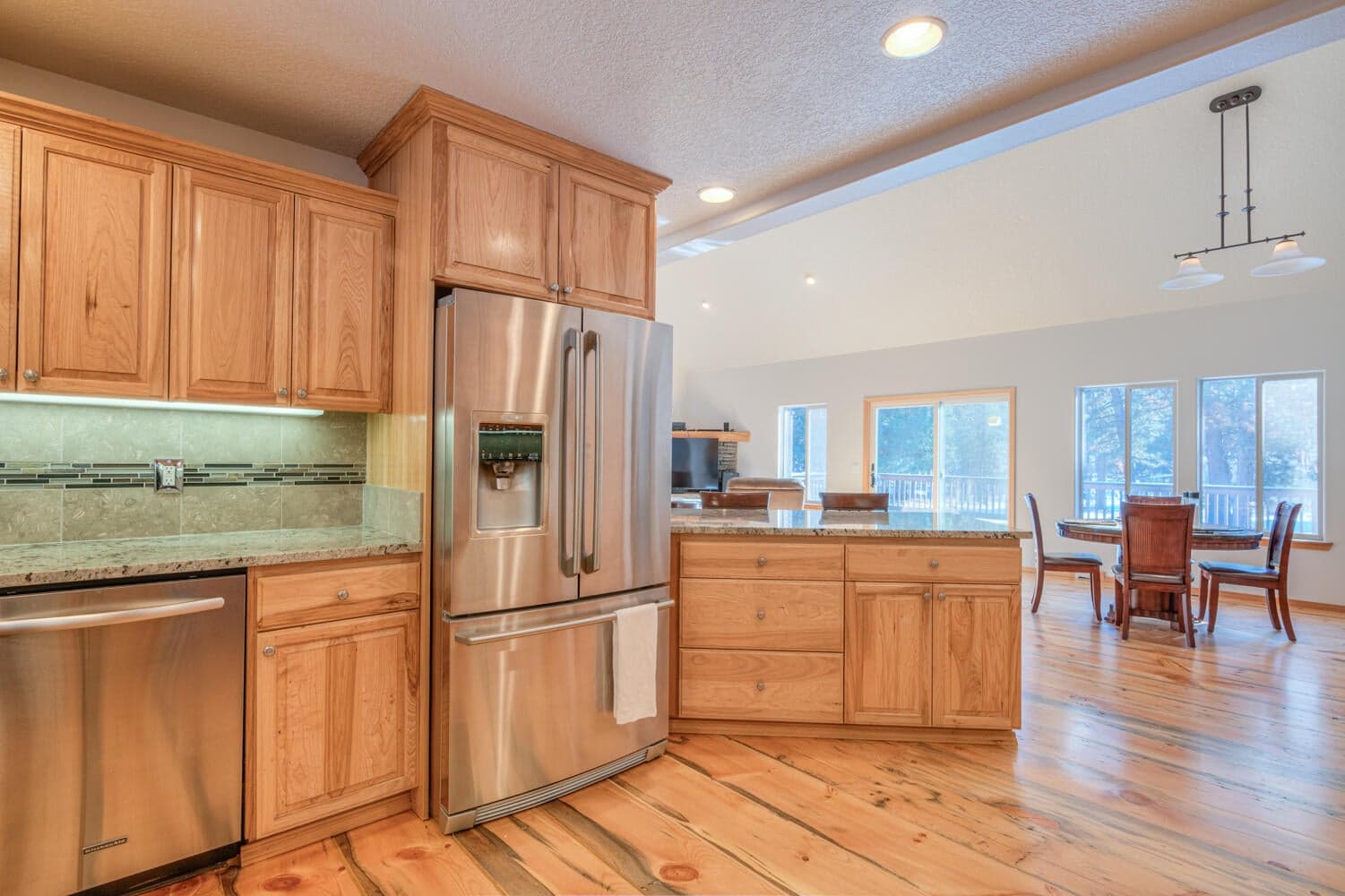 Photo of 17879 Kodiak Lane 7 of 39
