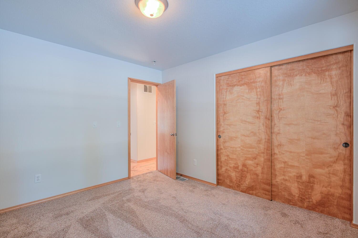 Photo of 17879 Kodiak Lane 9 of 39